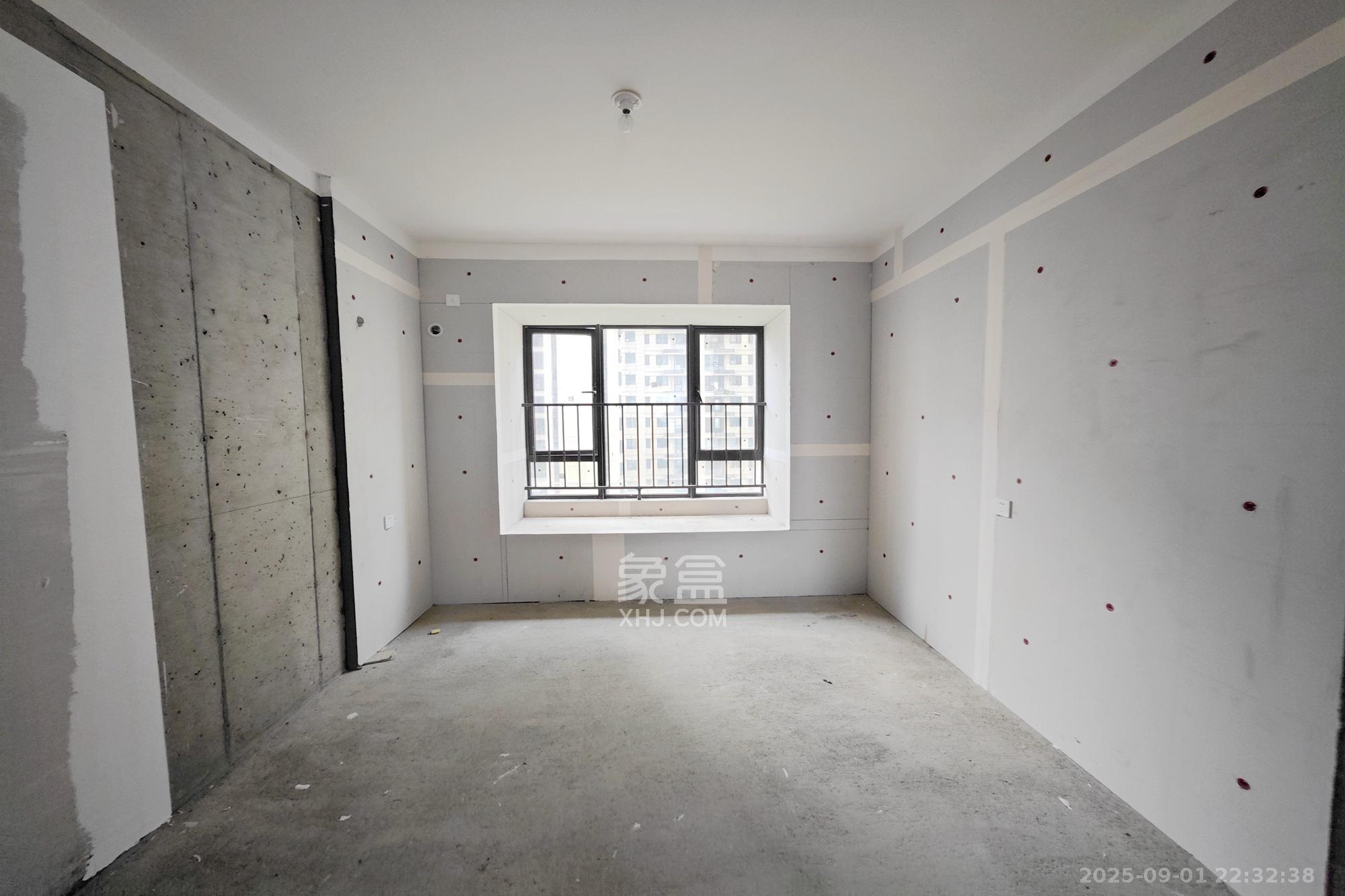 旭辉国悦府  4室2厅2卫    149.8万 旭辉国悦府  4室2厅2卫    149.8万卧室