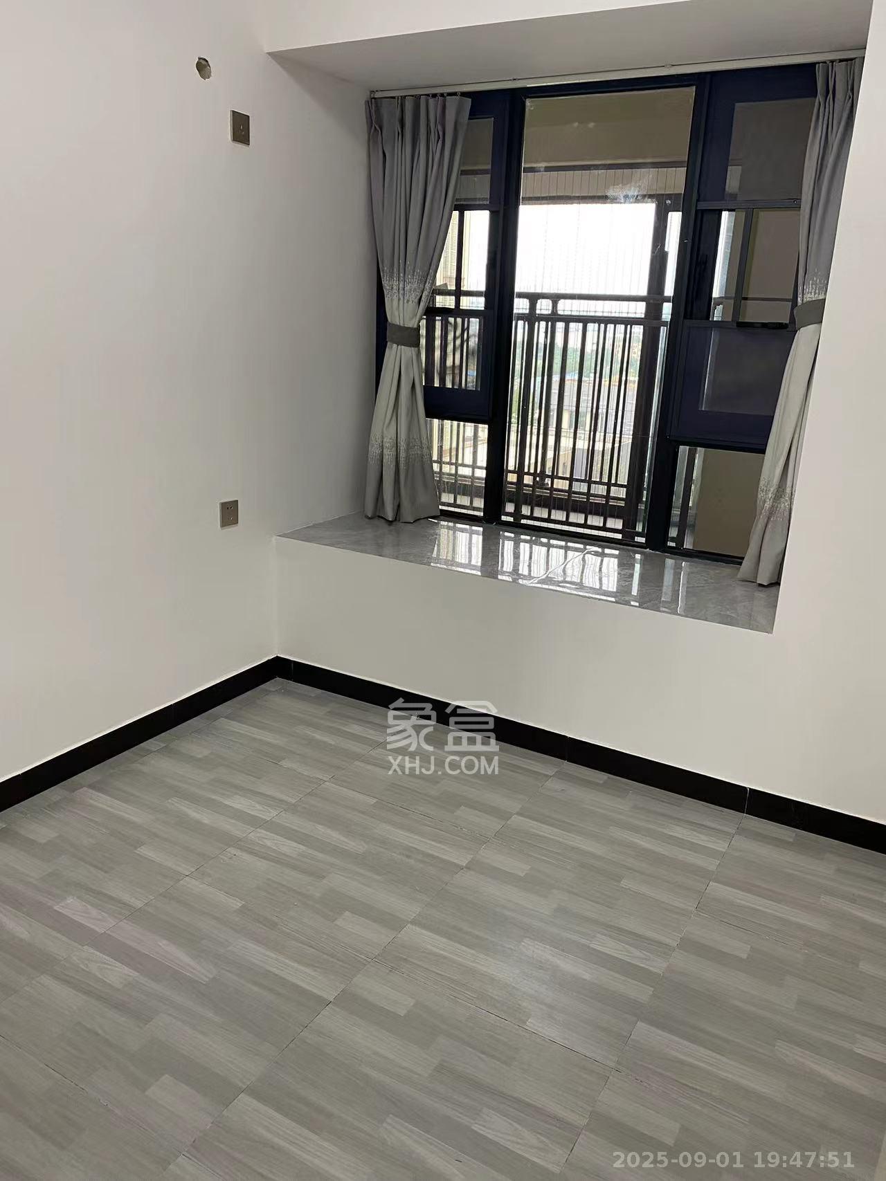 华远海蓝郡  3室2厅2卫    1800.0元/月 华远海蓝郡  3室2厅2卫    1800.0元/月室内图