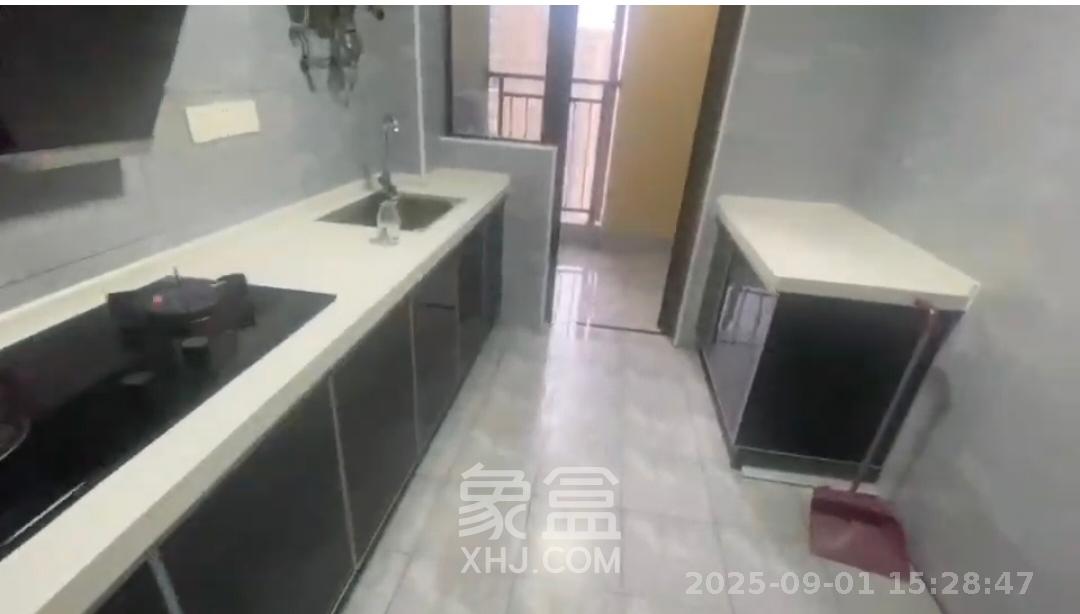 梅溪盛荟  3室1厅2卫    2800.0元/月室内图