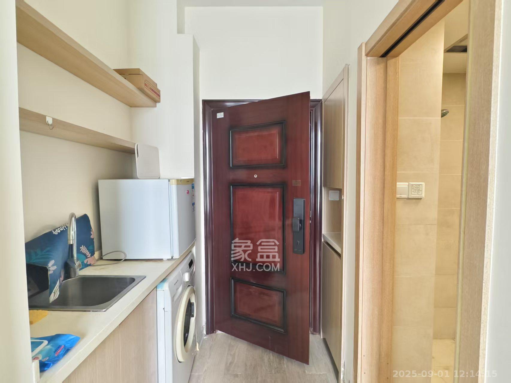 兰亭湾畔 1室1厅1卫 900.0元/月 兰亭湾畔 1室1厅1卫 900.0元/月室内图