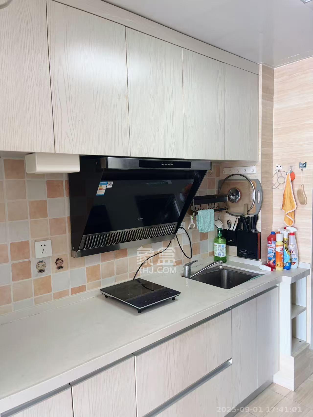 融科东南海 1室0厅1卫 1400.0元/月 融科东南海 1室0厅1卫 1400.0元/月室内图