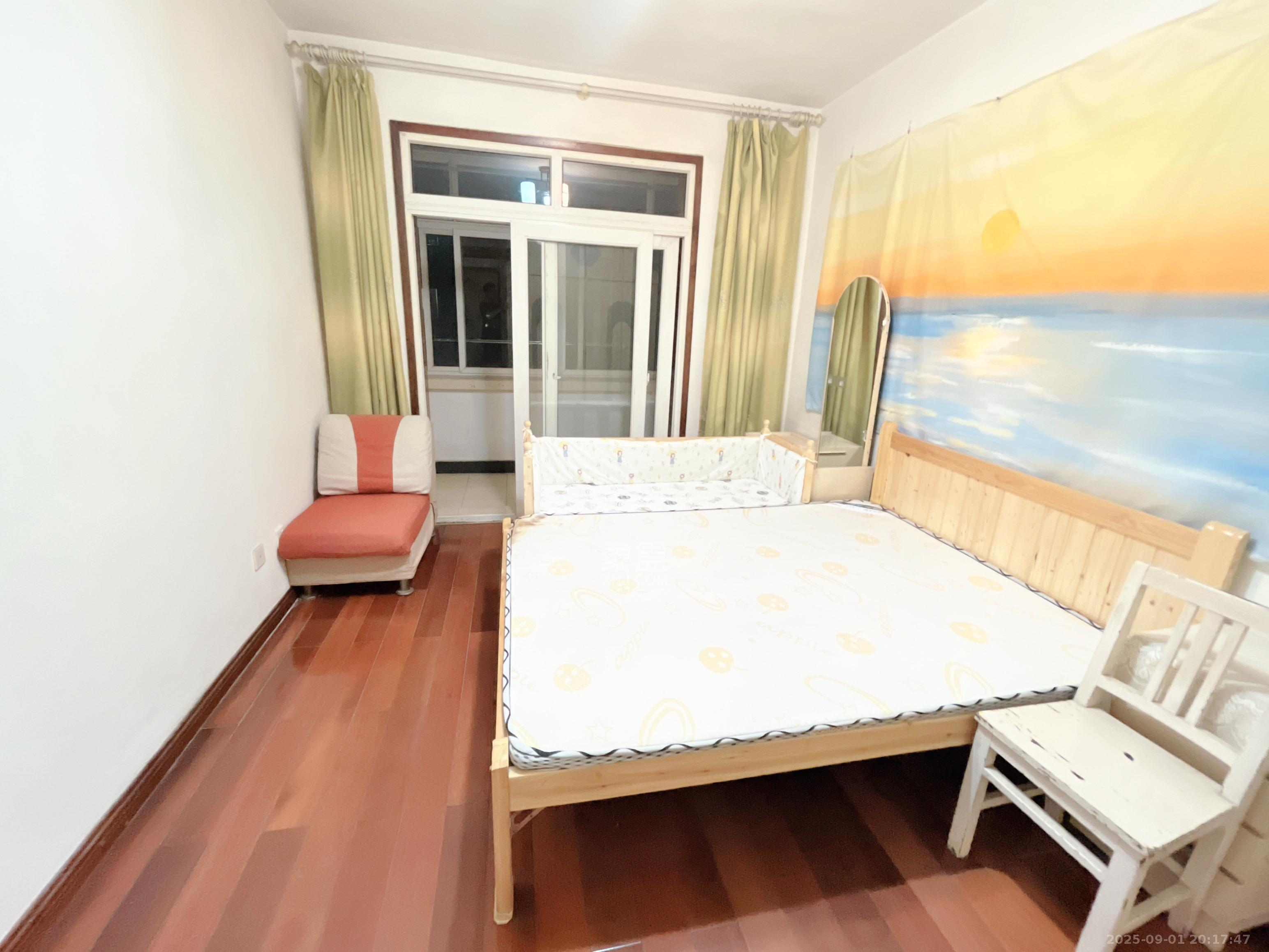 航天大院  2室2厅1卫    1800.0元/月 航天大院  2室2厅1卫    1800.0元/月室内图