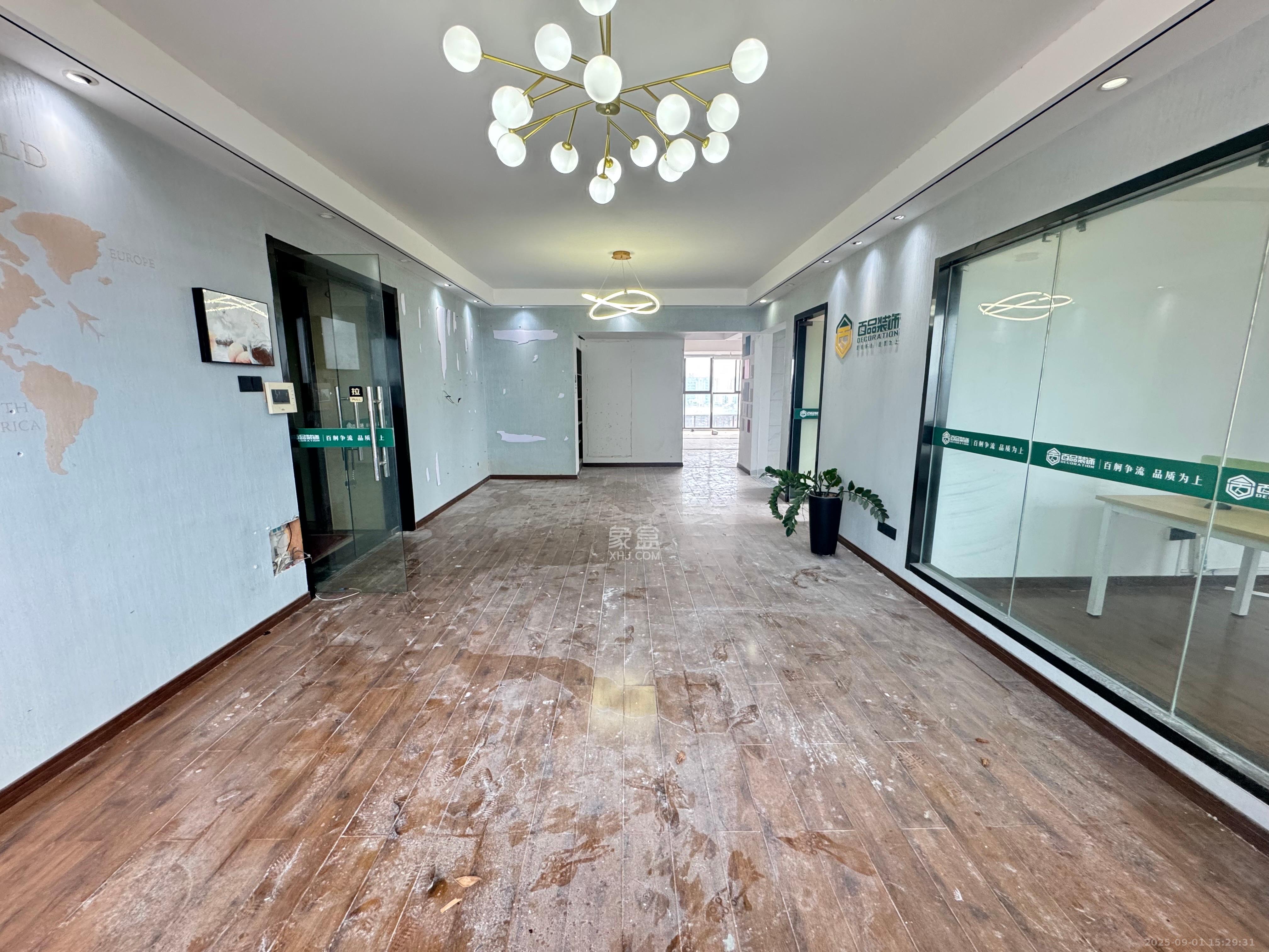 中惠锦堂 3室2厅2卫 3200.0元/月 中惠锦堂 3室2厅2卫 3200.0元/月室内图