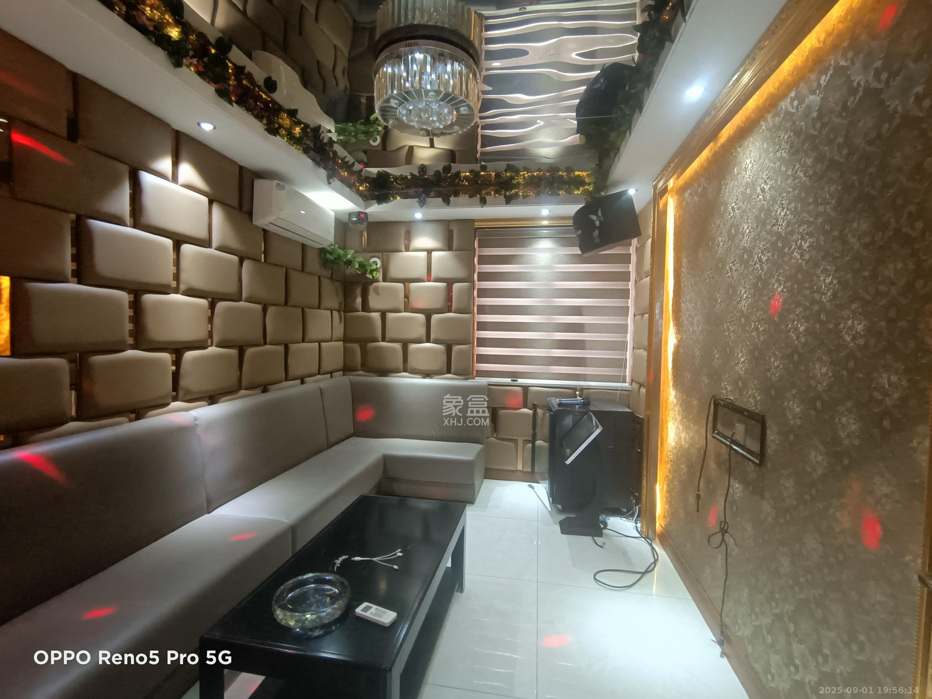 高桥现代商贸城 4室1厅1卫 4500.0元/月 高桥现代商贸城 4室1厅1卫 4500.0元/月室内图