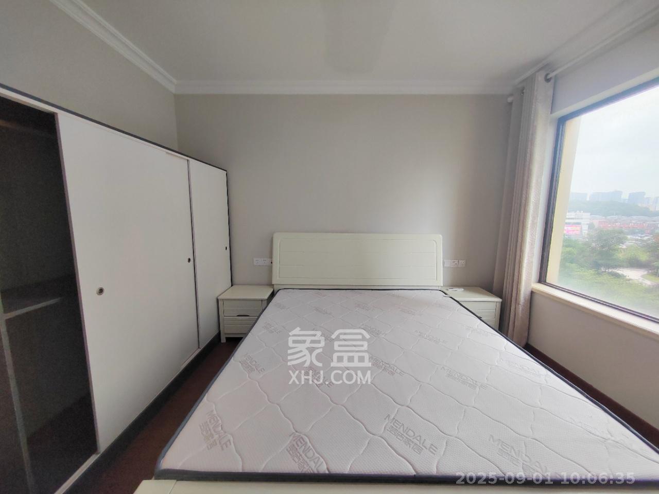中海珑悦府  1室0厅0卫   2900.00元/月室内图