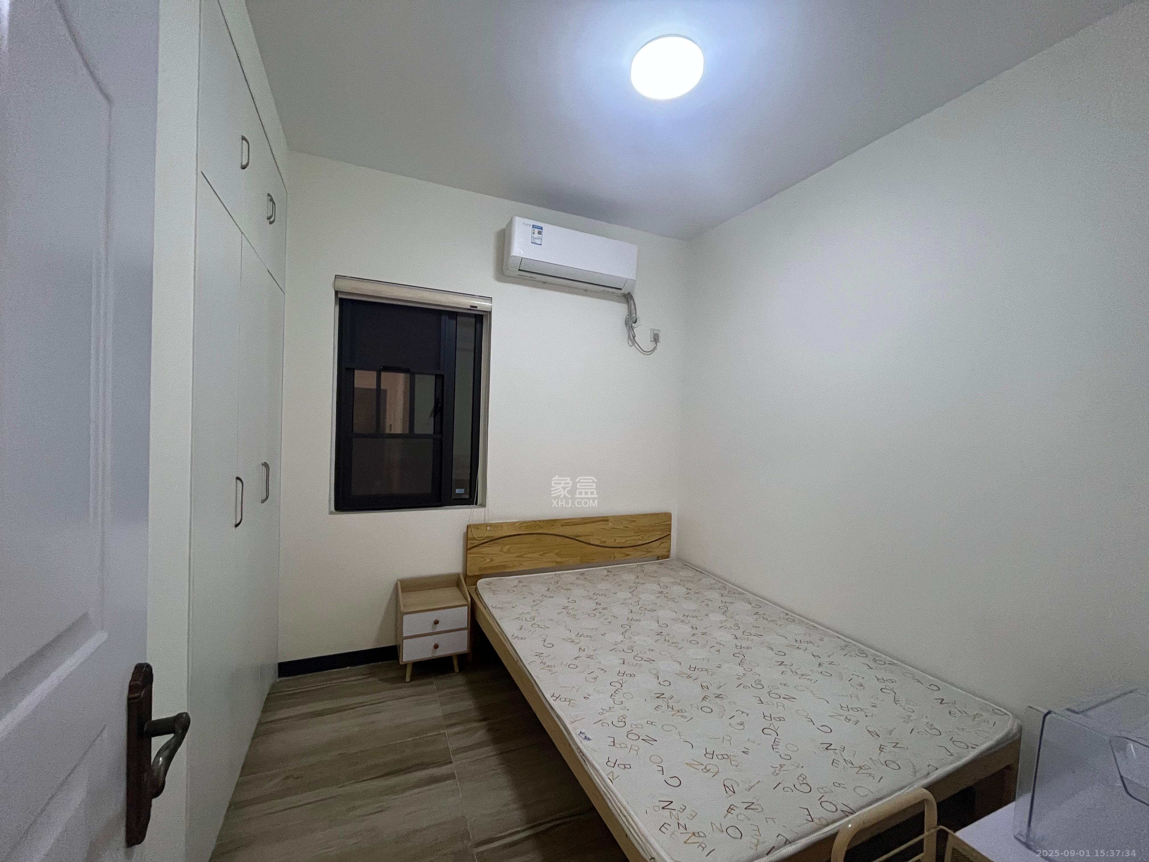 博林云栖  2室2厅1卫   2100.00元/月室内图