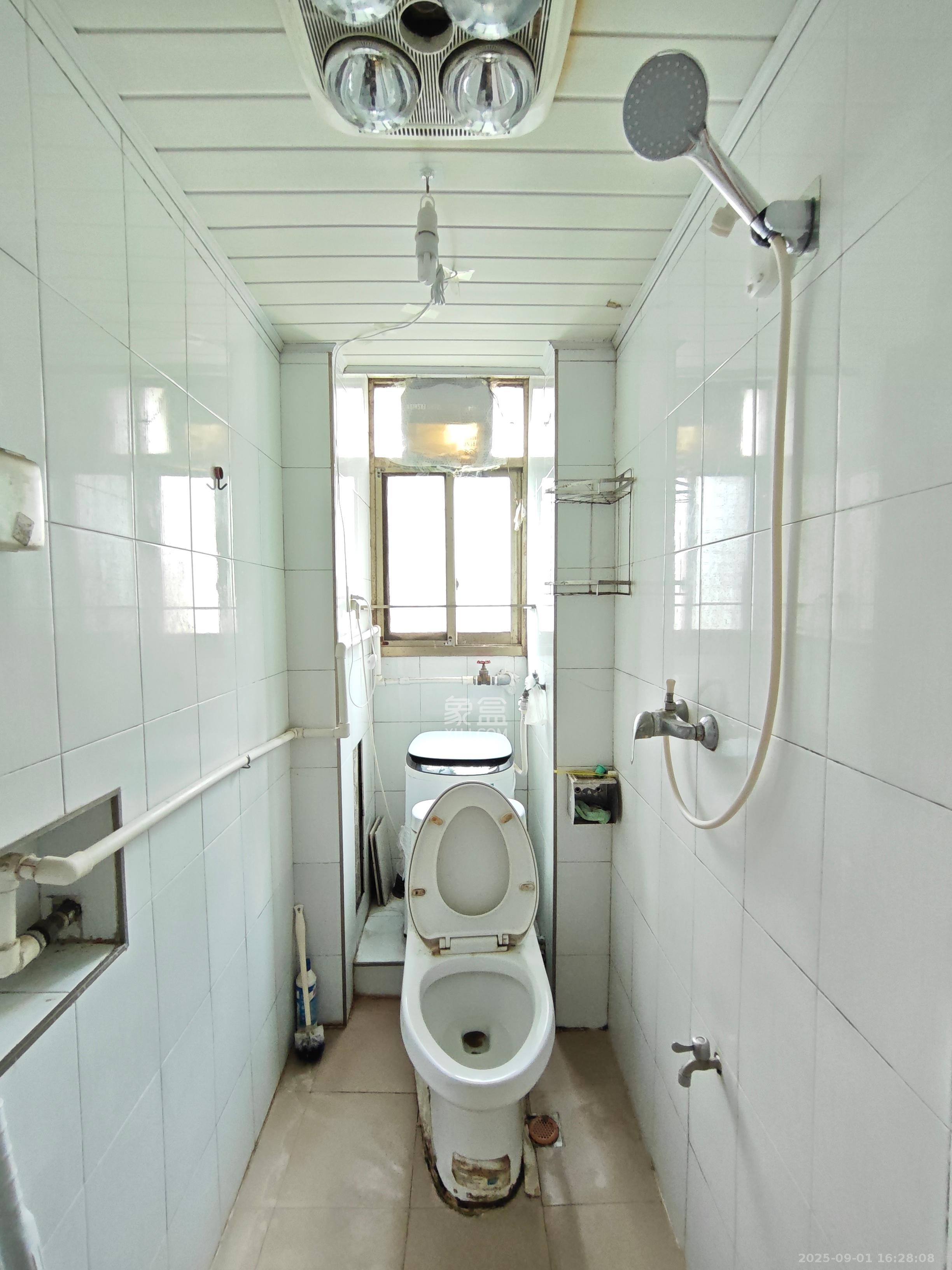 有色金属研究院(湖南有色金属研究院第一、二生活区) 3室1厅1卫 1800.0元/月 有色金属研究院(湖南有色金属研究院第一、二生活区) 3室1厅1卫 1800.0元/月室内图