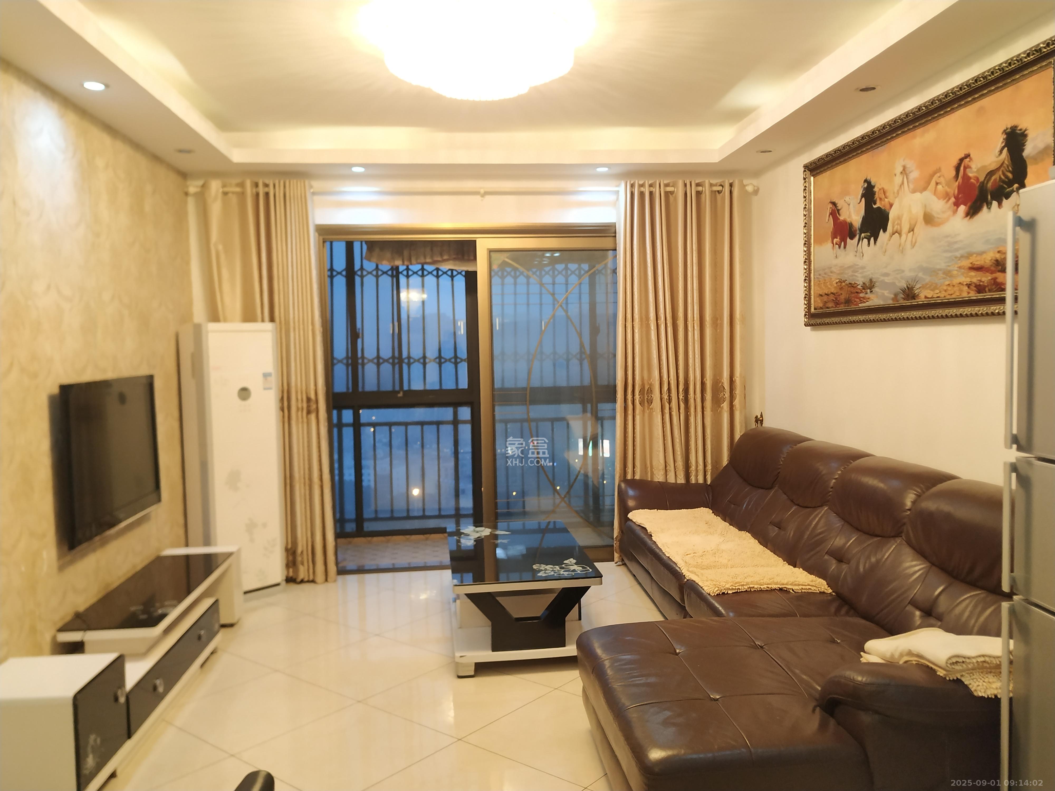 莱茵城  1室2厅2卫    2300.0元/月 莱茵城  1室2厅2卫    2300.0元/月室内图