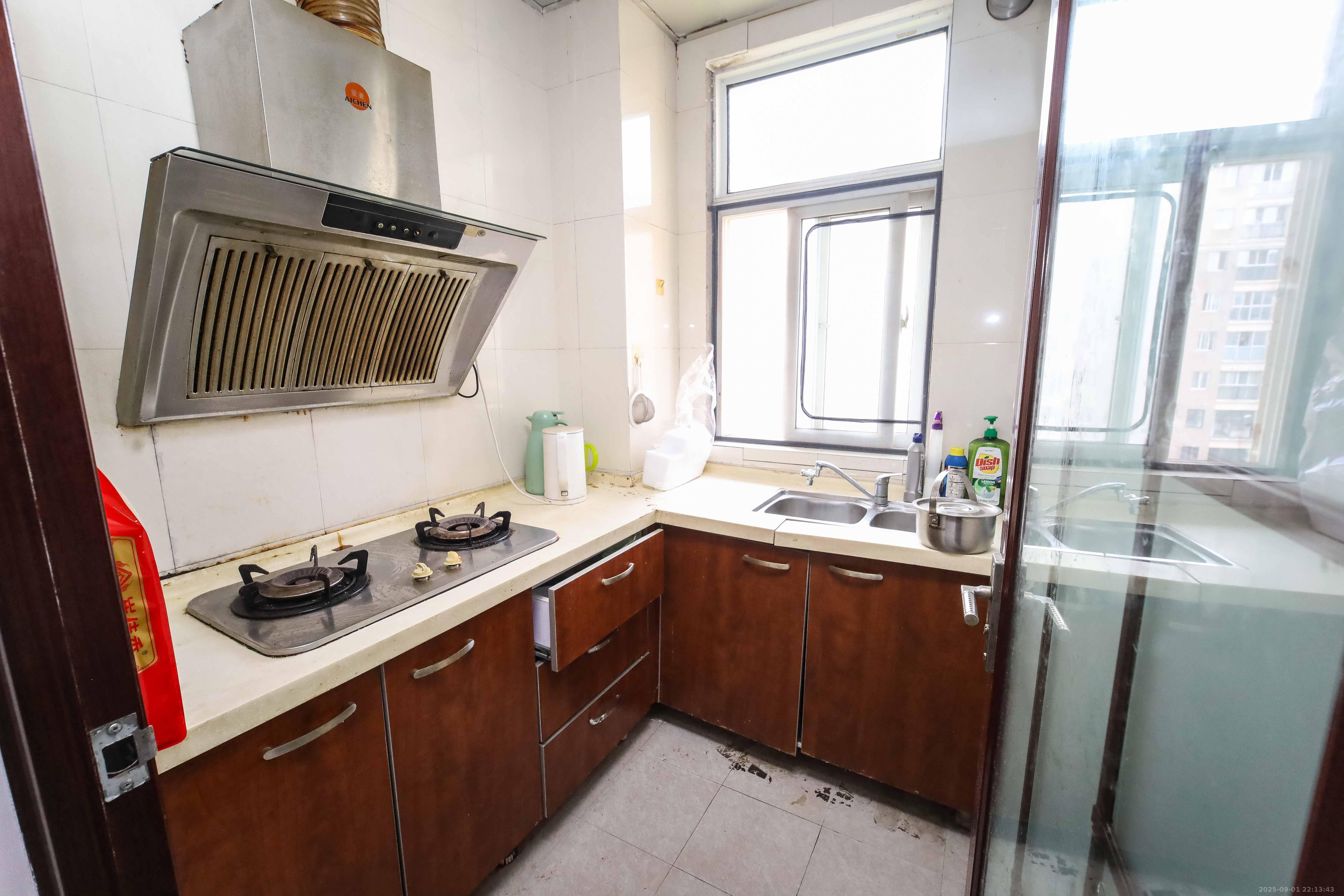 上河国际C区  1室0厅1卫    40.0万厨房