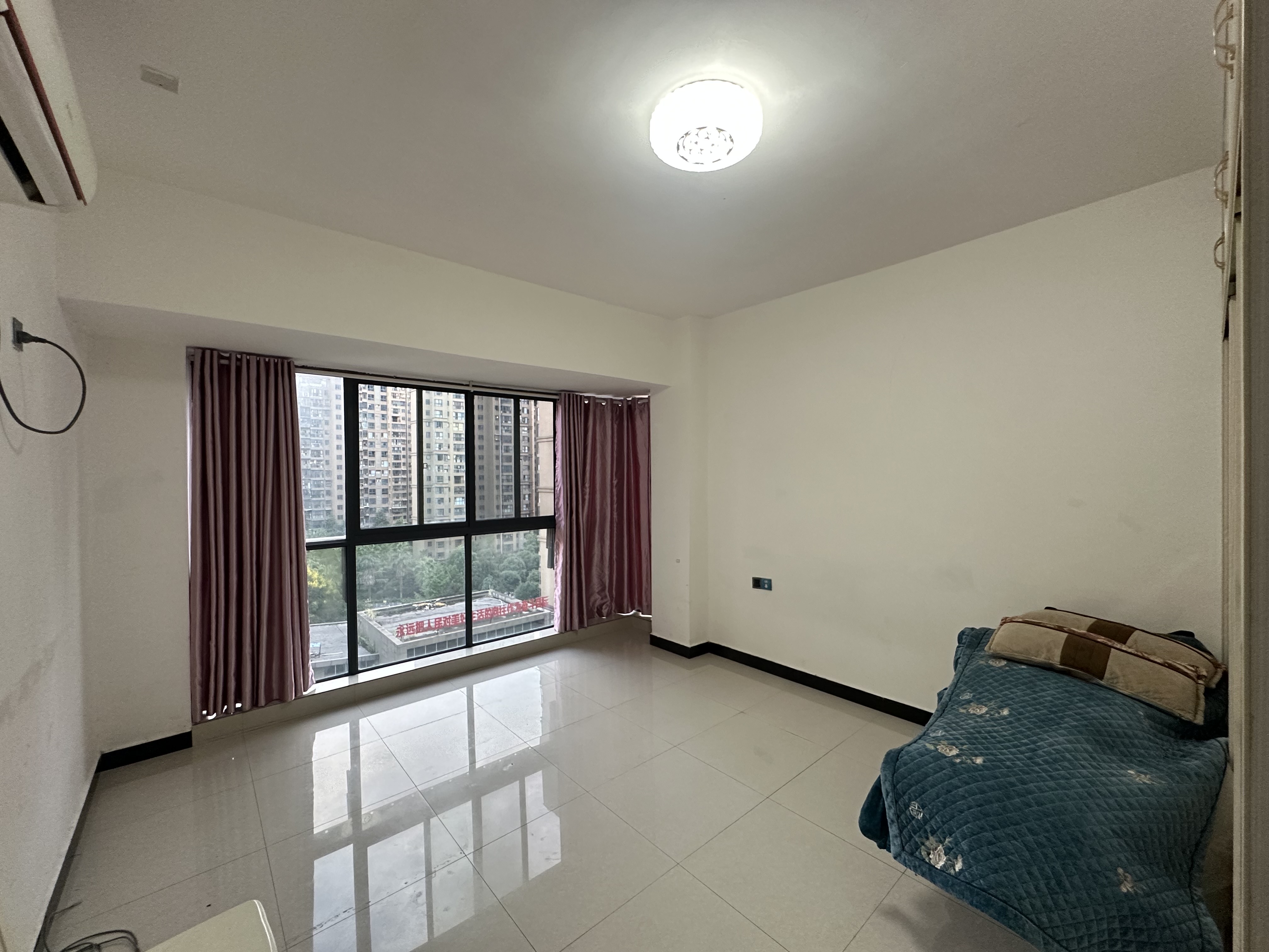 鑫成君泰 3室2厅2卫 2300.0元/月 鑫成君泰 3室2厅2卫 2300.0元/月室内图