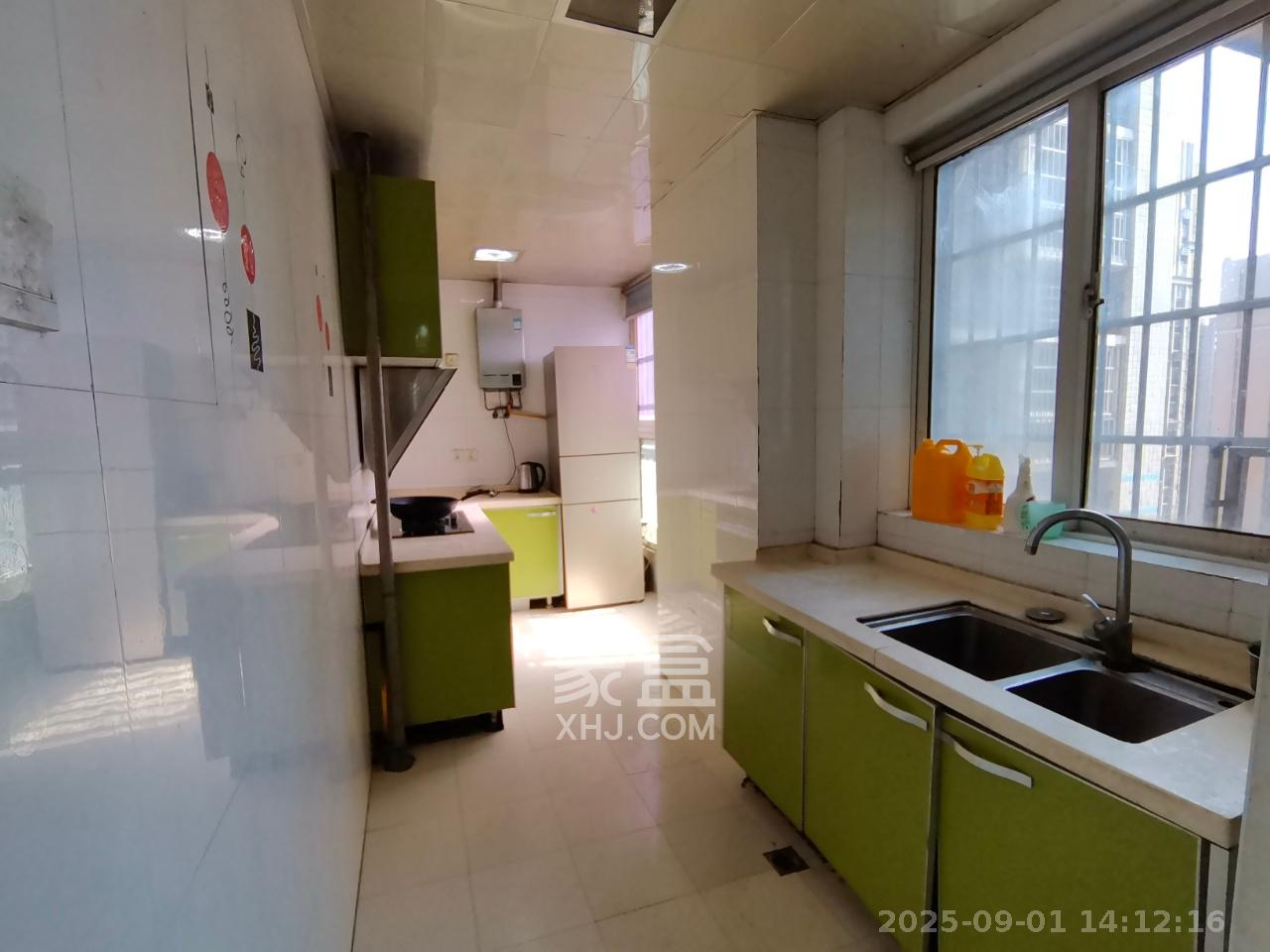 佳美星城  3室2厅1卫    1680.0元/月 佳美星城  3室2厅1卫    1680.0元/月室内图