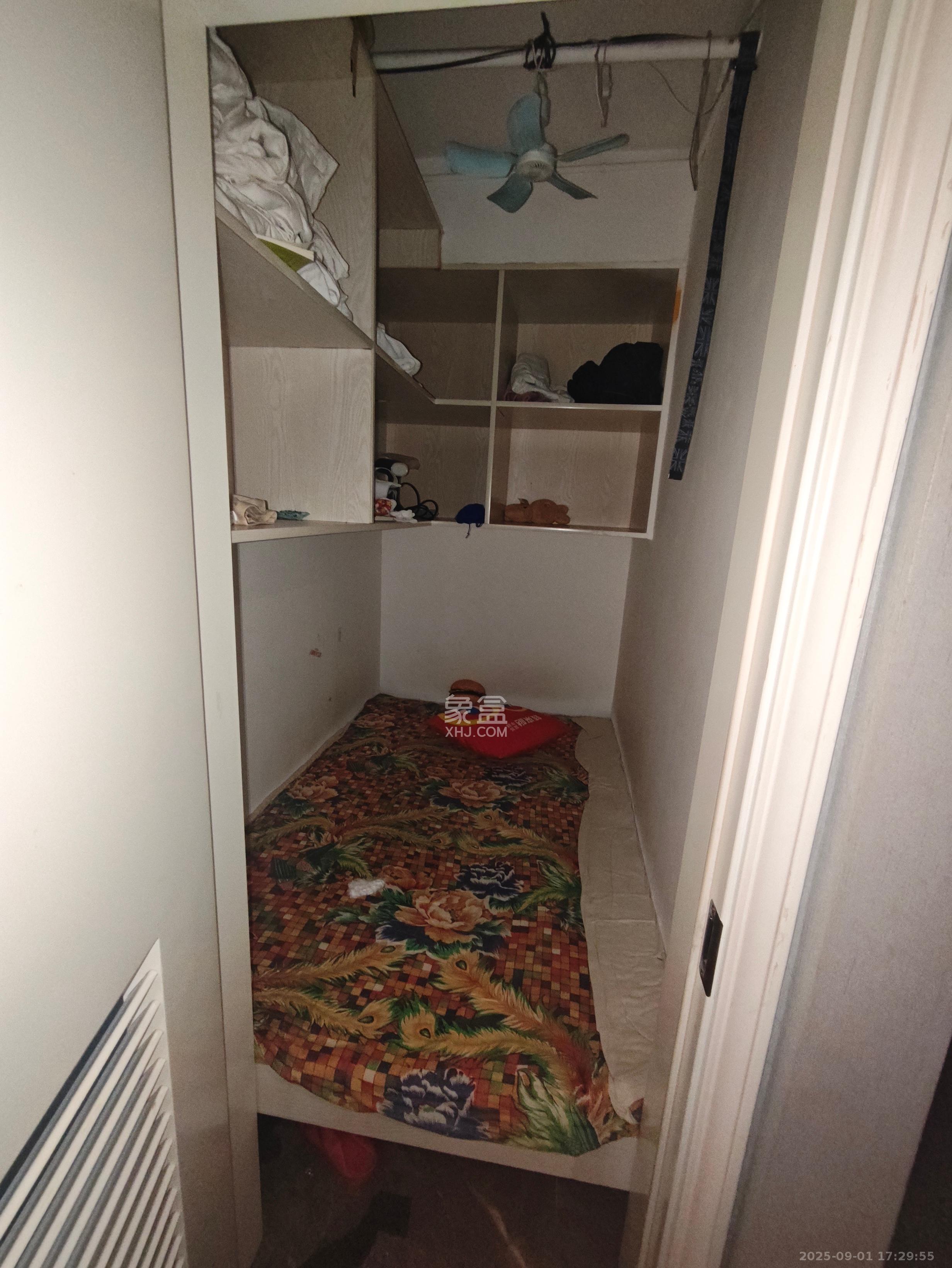 联合商厦  9室0厅9卫    7500.0元/月 联合商厦  9室0厅9卫    7500.0元/月室内图