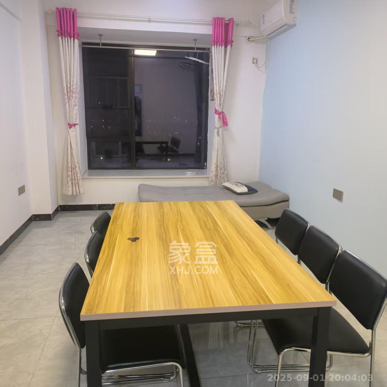 金科天悦（金科美邻汇）  1室1厅1卫   1300.00元/月