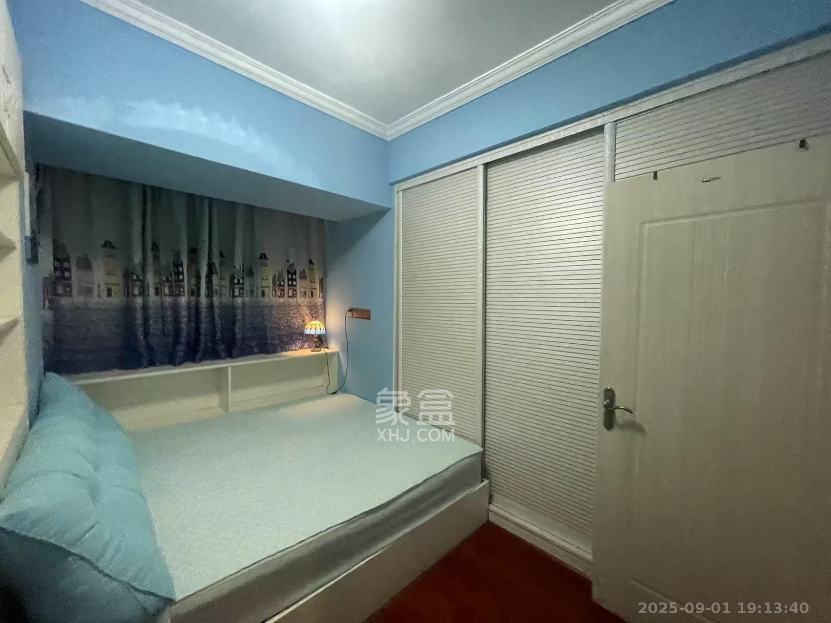 嘉顿新天地 1室1厅1卫 2400.0元/月 嘉顿新天地 1室1厅1卫 2400.0元/月室内图