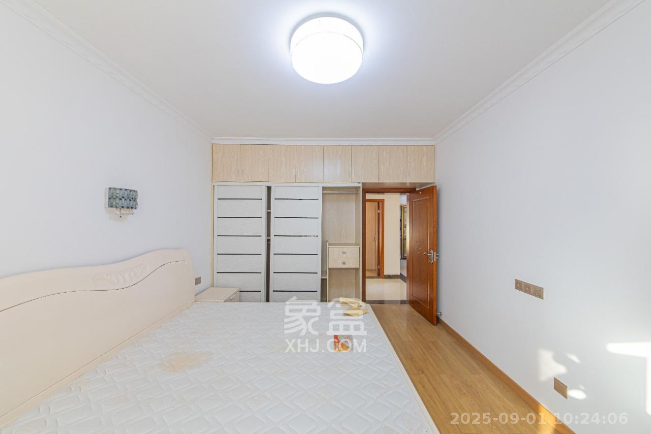 鑫远和城（一、二期）  2室1厅1卫    1926.0元/月室内图