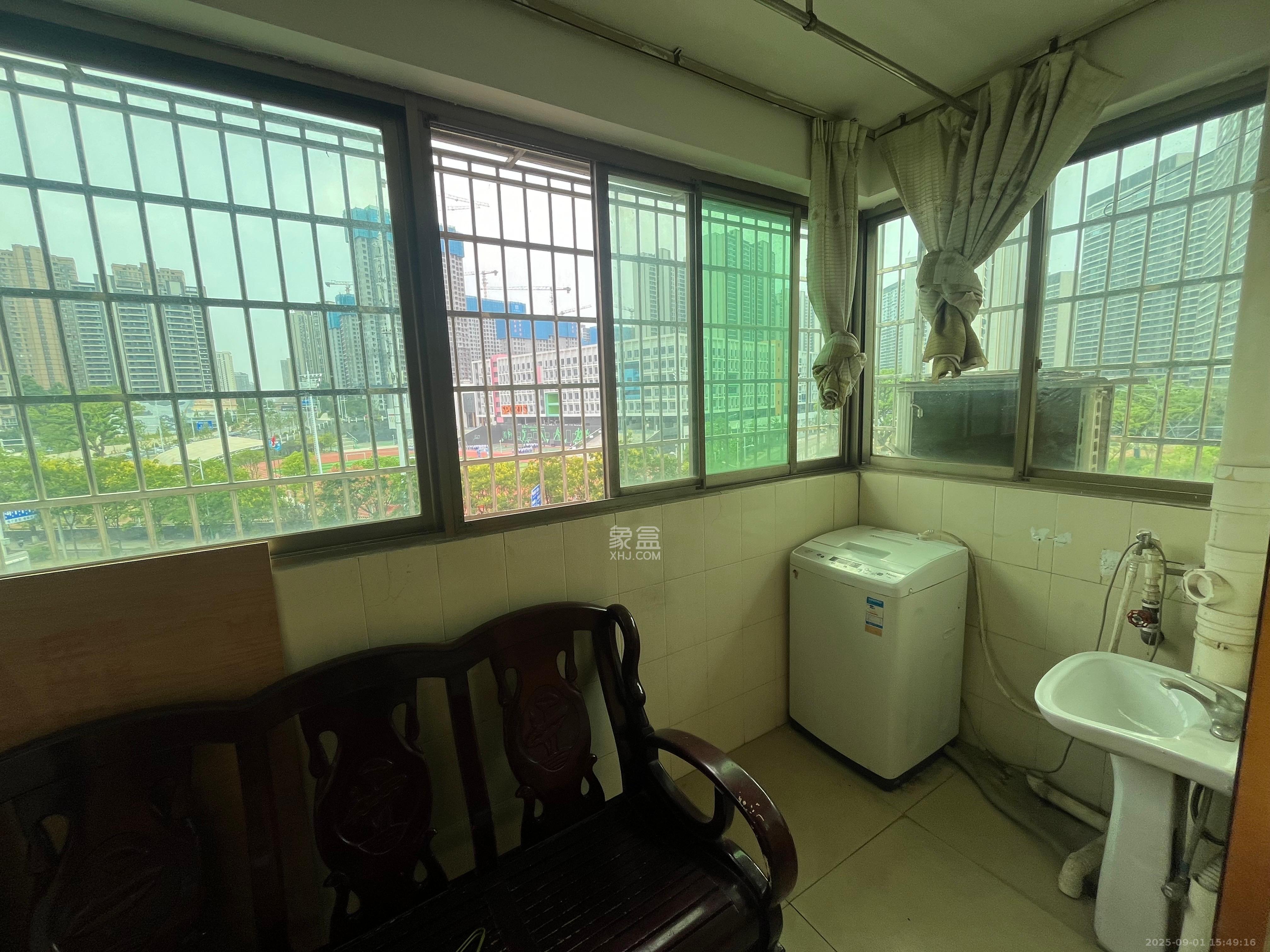 仁和家园 2室2厅1卫 1600.0元/月 仁和家园 2室2厅1卫 1600.0元/月室内图