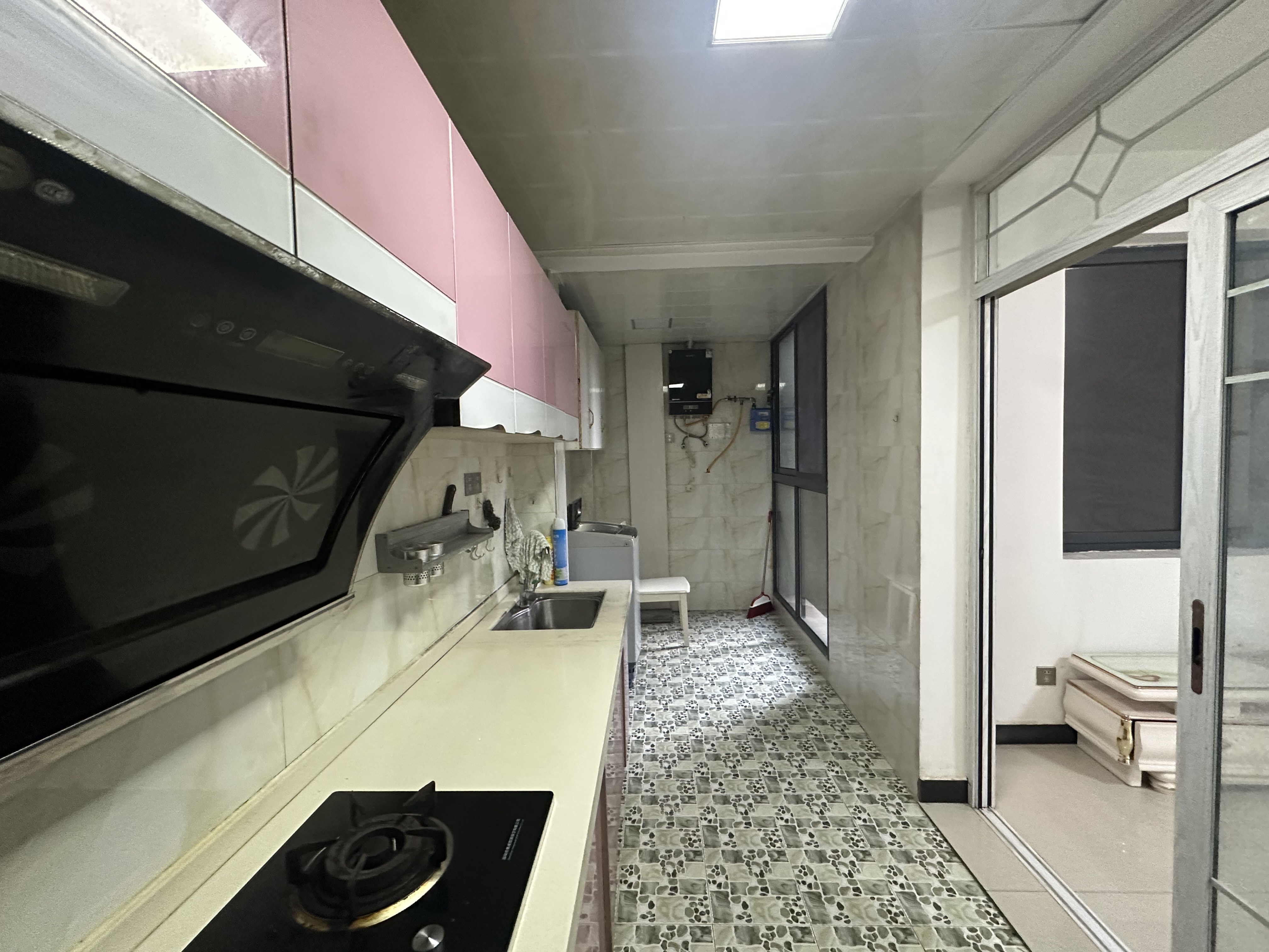 鑫成君泰 3室2厅2卫 2300.0元/月 鑫成君泰 3室2厅2卫 2300.0元/月室内图