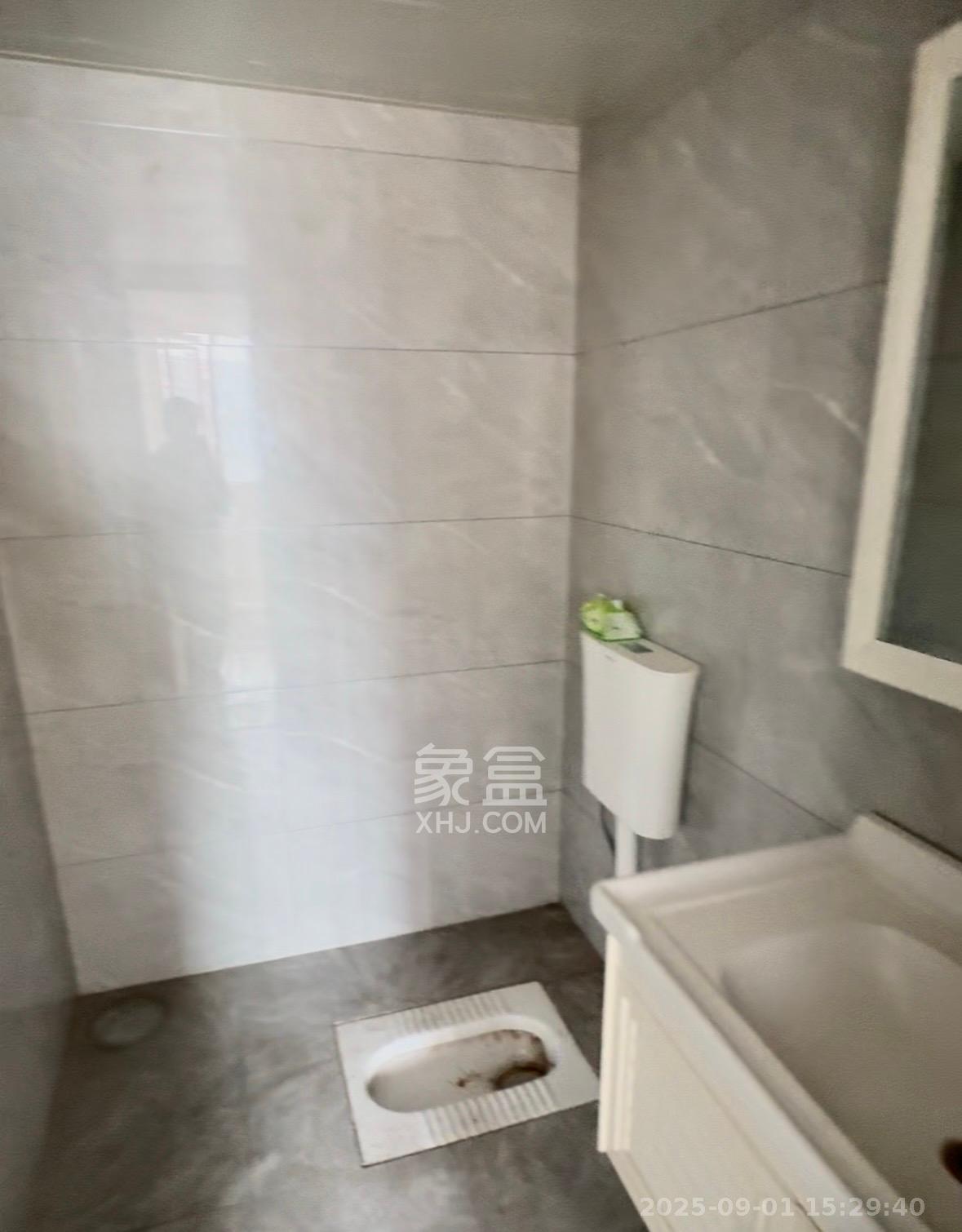 中惠锦堂 3室2厅2卫 3200.0元/月 中惠锦堂 3室2厅2卫 3200.0元/月室内图