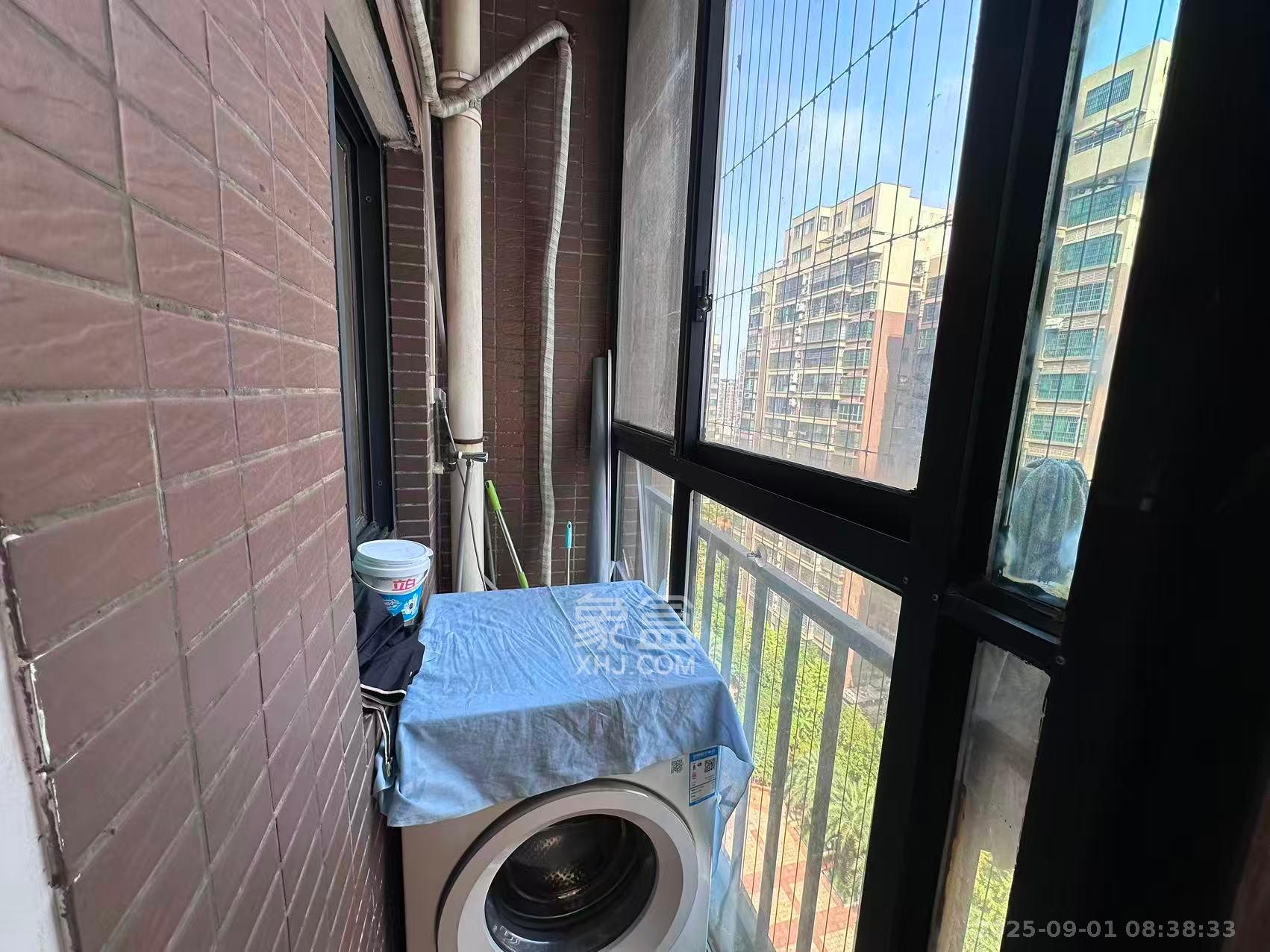 金域世家  3室2厅2卫    1600.0元/月 金域世家  3室2厅2卫    1600.0元/月室内图