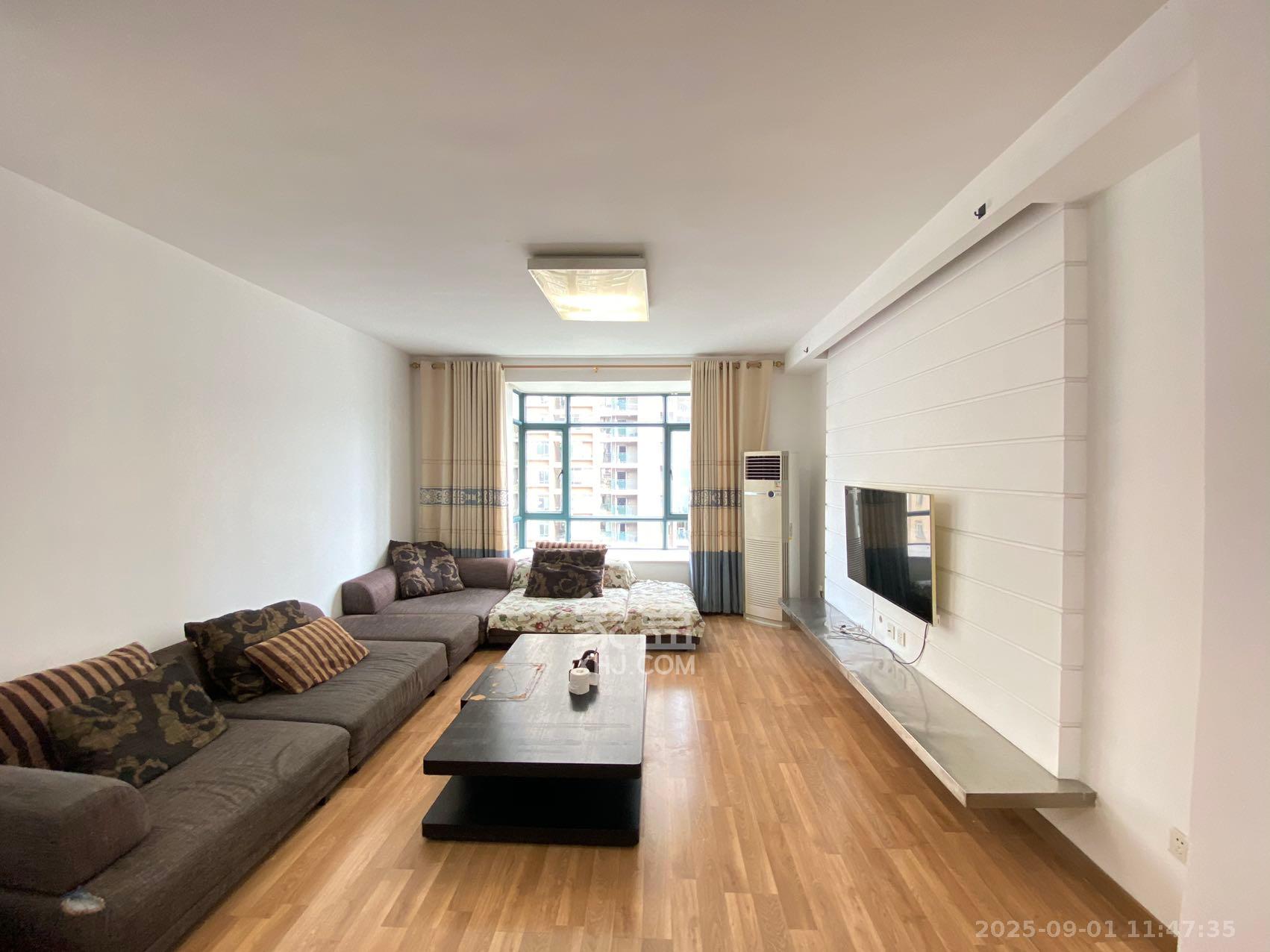 中江国际花城 3室2厅2卫 3800.0元/月 中江国际花城 3室2厅2卫 3800.0元/月室内图