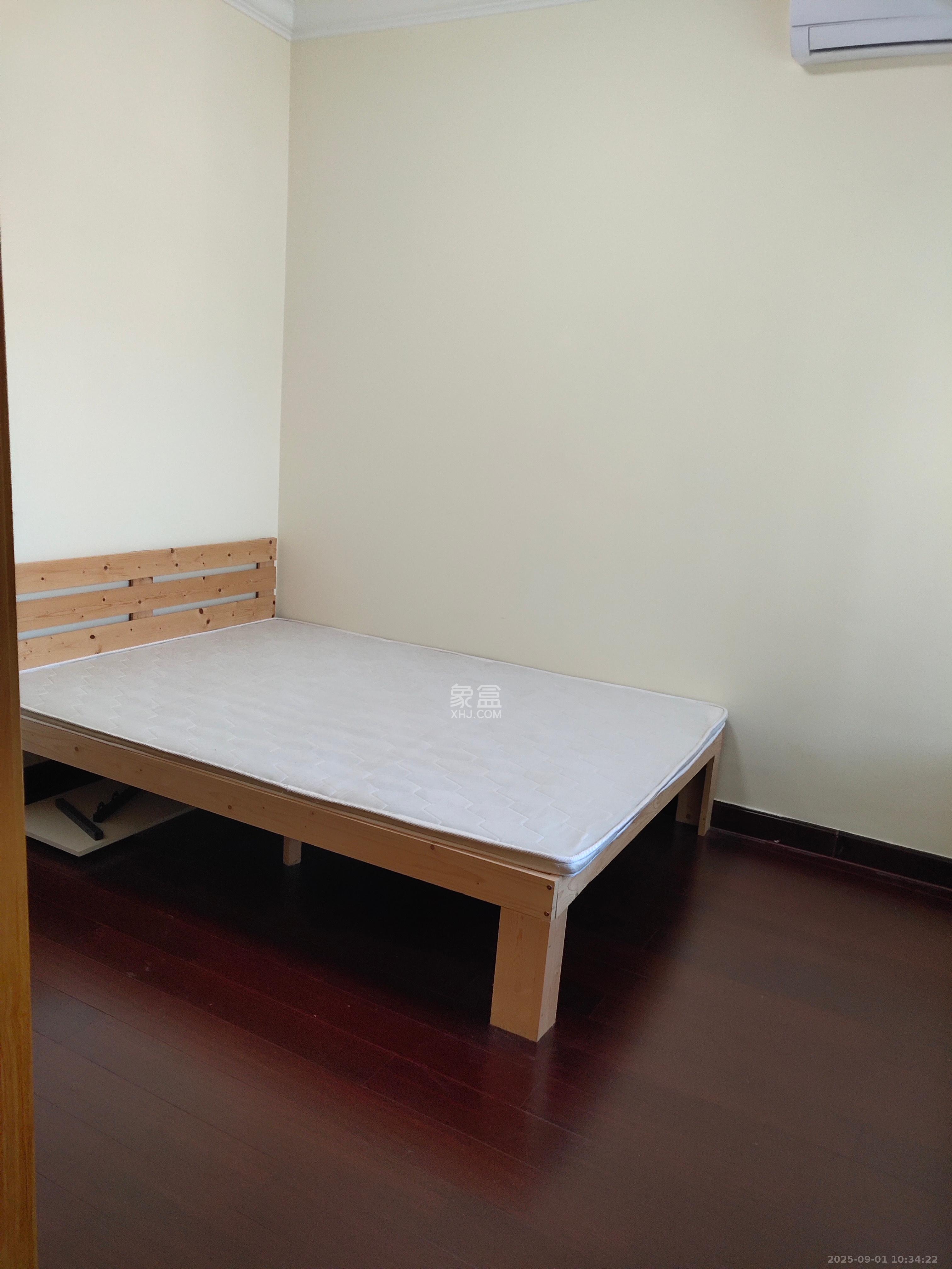 恒大翡翠华庭  2室2厅1卫   1900.00元/月室内图