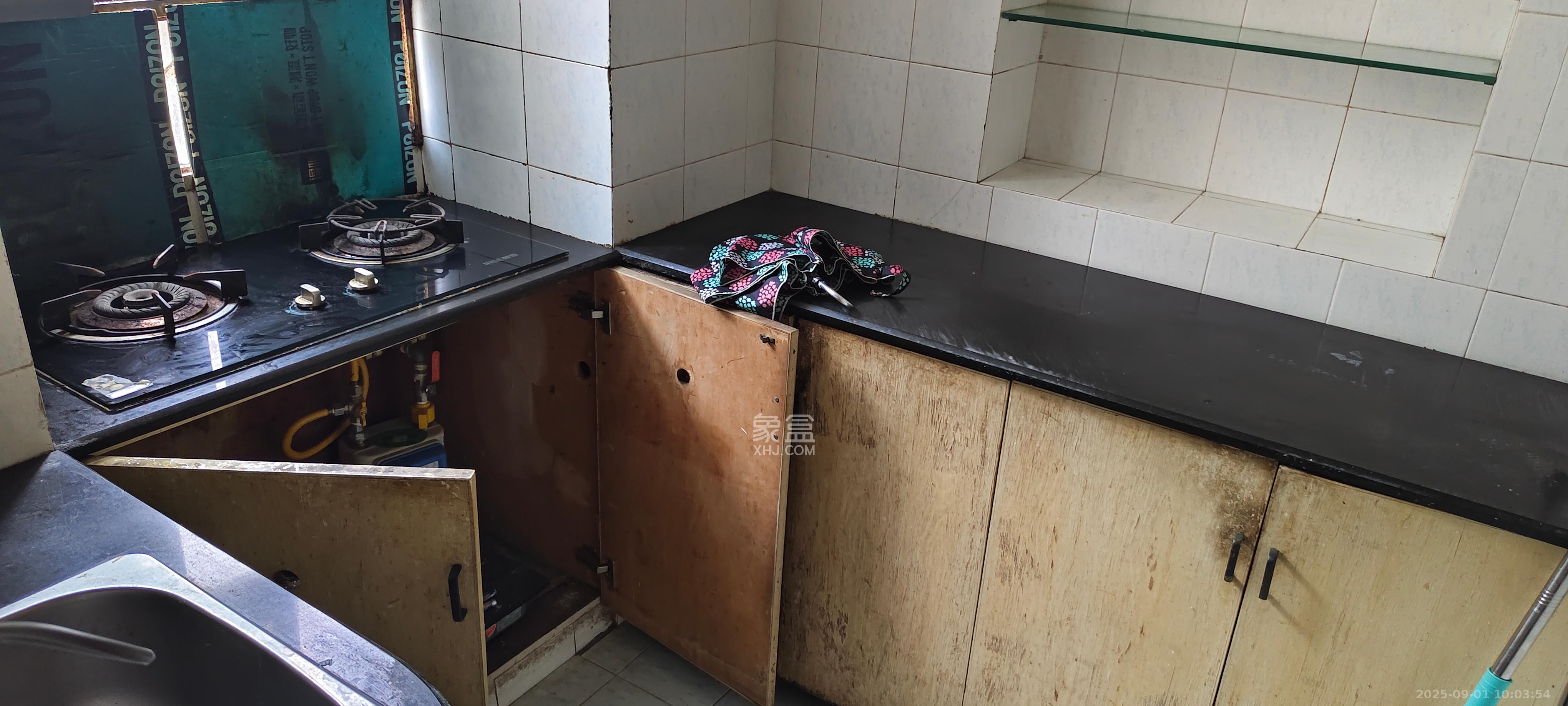 湘春巷散盘  2室1厅1卫    1700.0元/月 湘春巷散盘  2室1厅1卫    1700.0元/月室内图