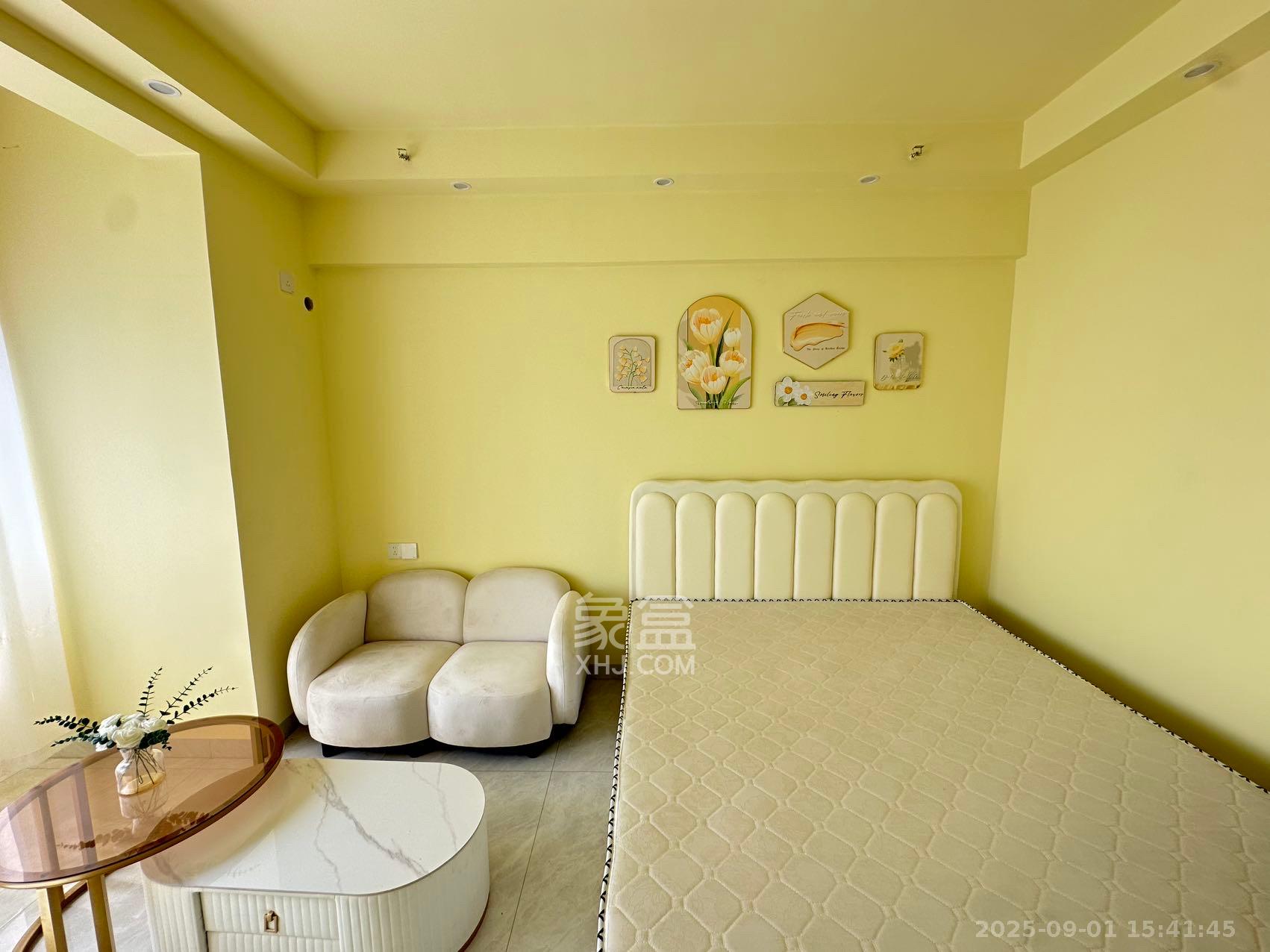 五江天街天寓  1室1厅1卫    1600.0元/月室内图