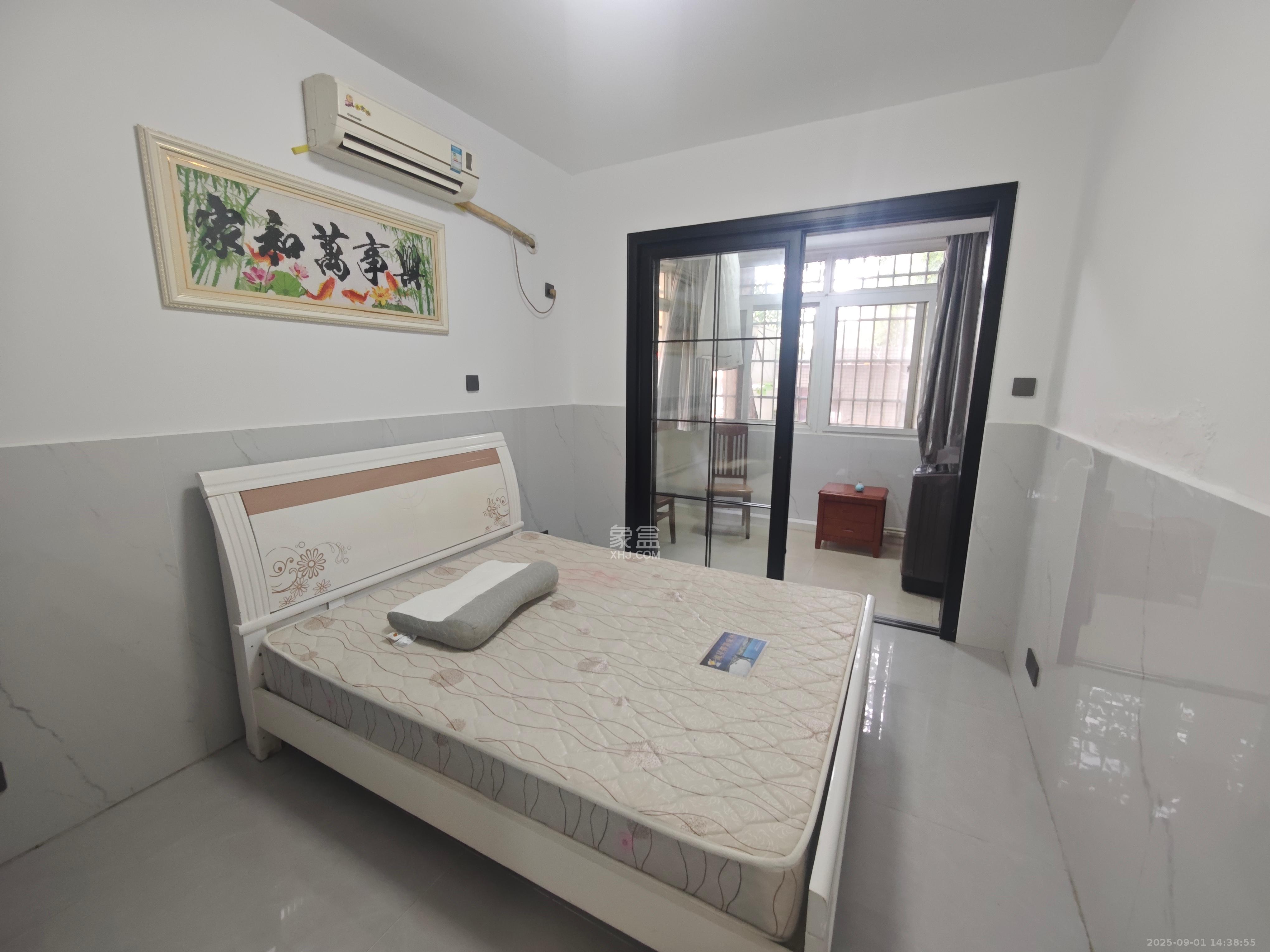 滨湖嘉园（湖滨小区）  2室2厅1卫    2500.0元/月室内图