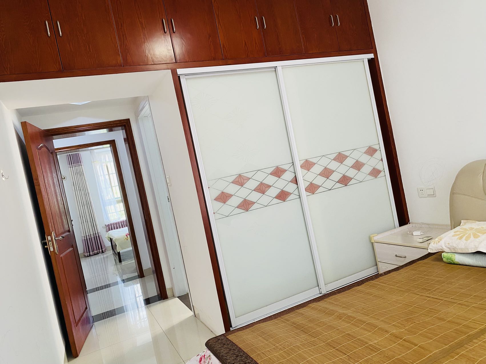 幸福里 3室2厅2卫 62.8万 幸福里 3室2厅2卫 62.8万室内图