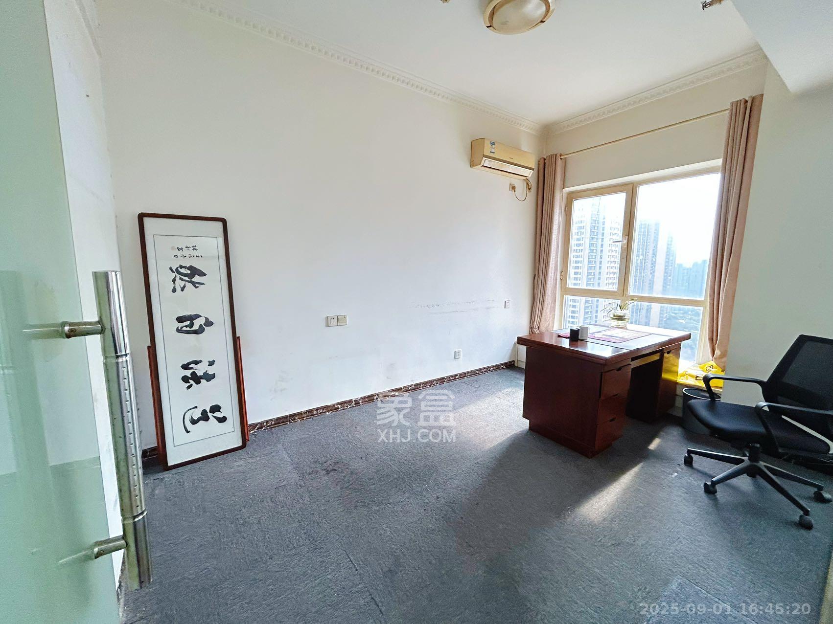 北辰三角洲B1E1区  1室2厅1卫    3200.0元/月室内图