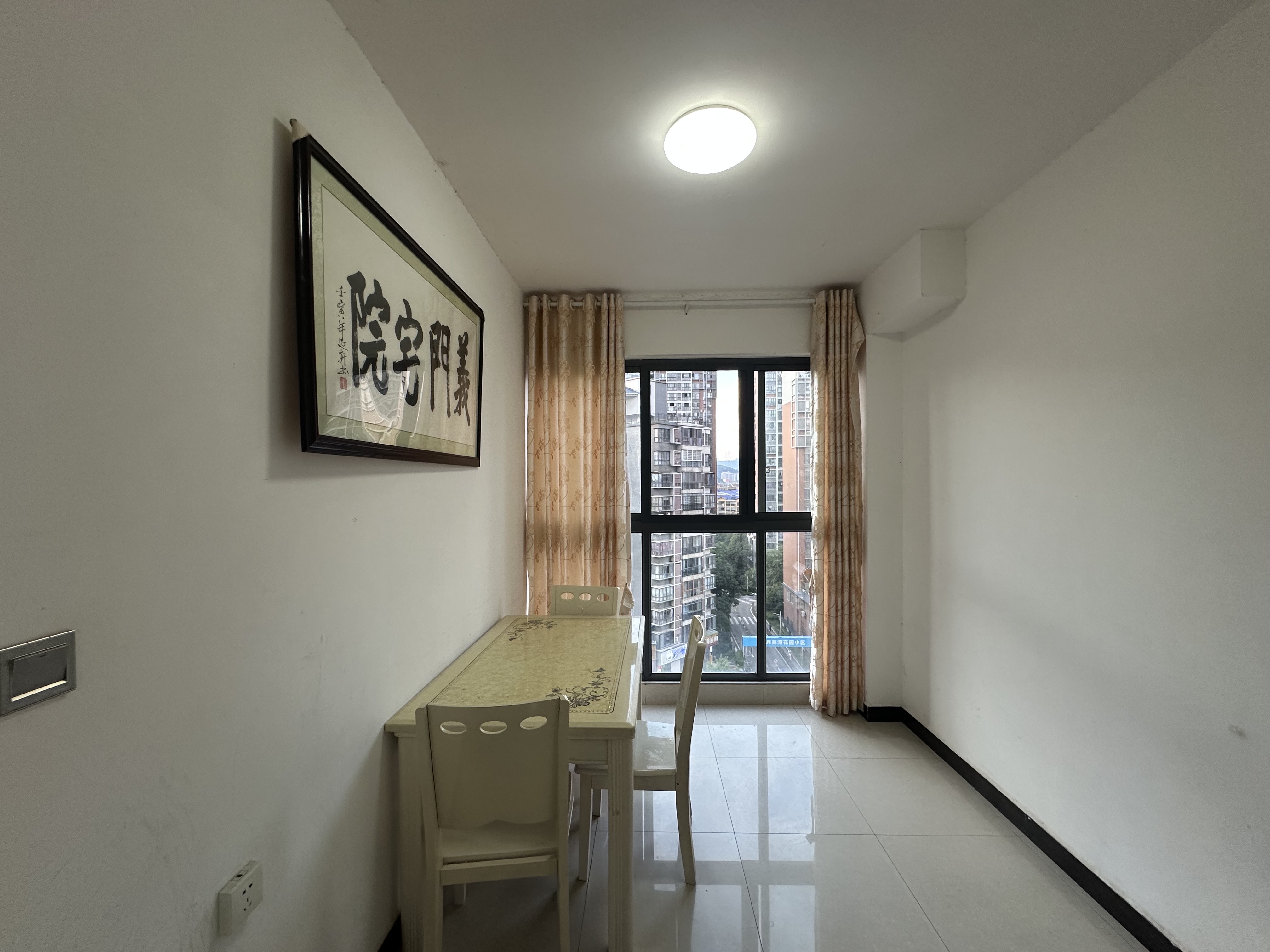 鑫成君泰 3室2厅2卫 2300.0元/月 鑫成君泰 3室2厅2卫 2300.0元/月室内图