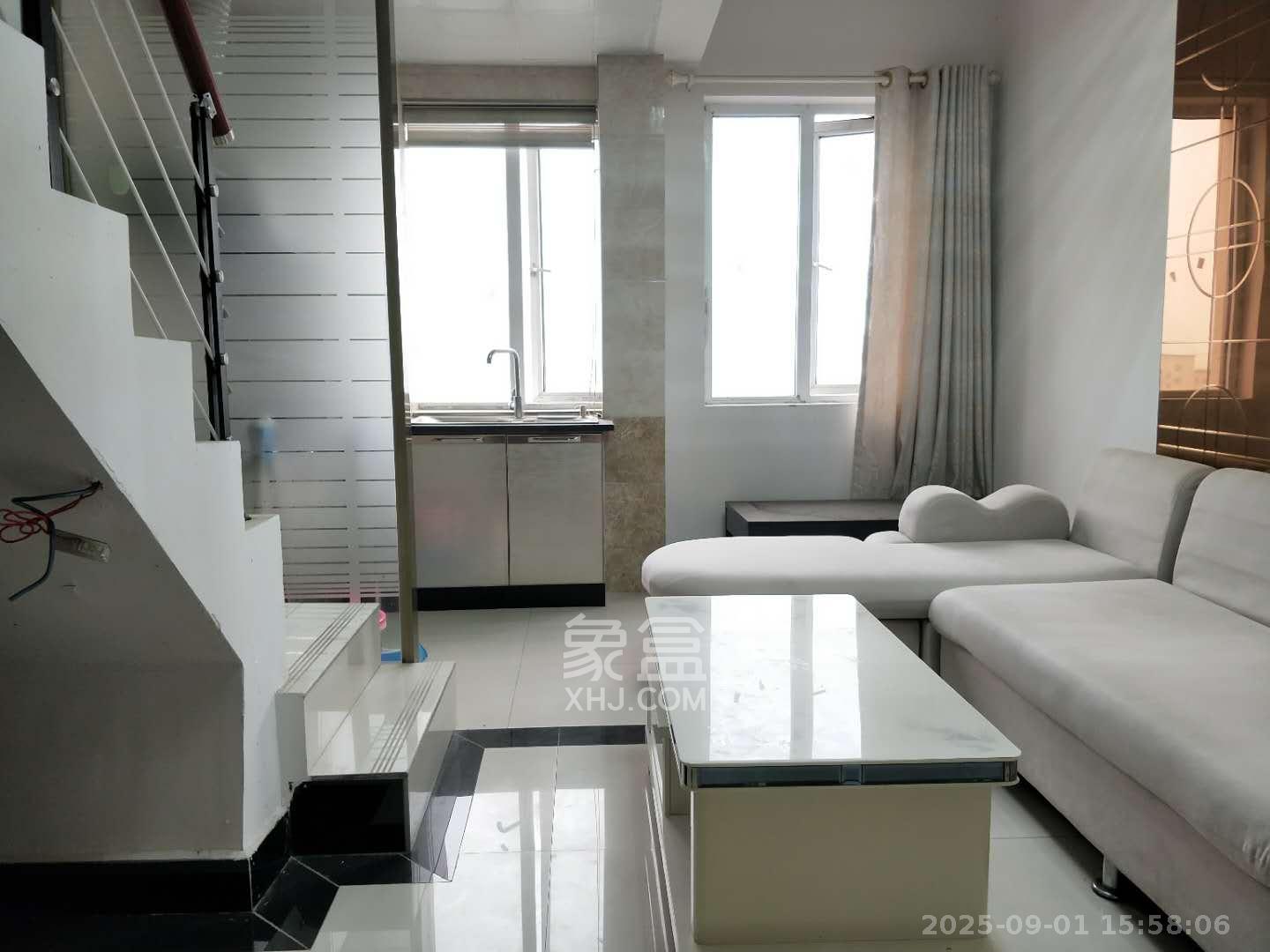 联美品格  1室1厅1卫    1300.0元/月室内图