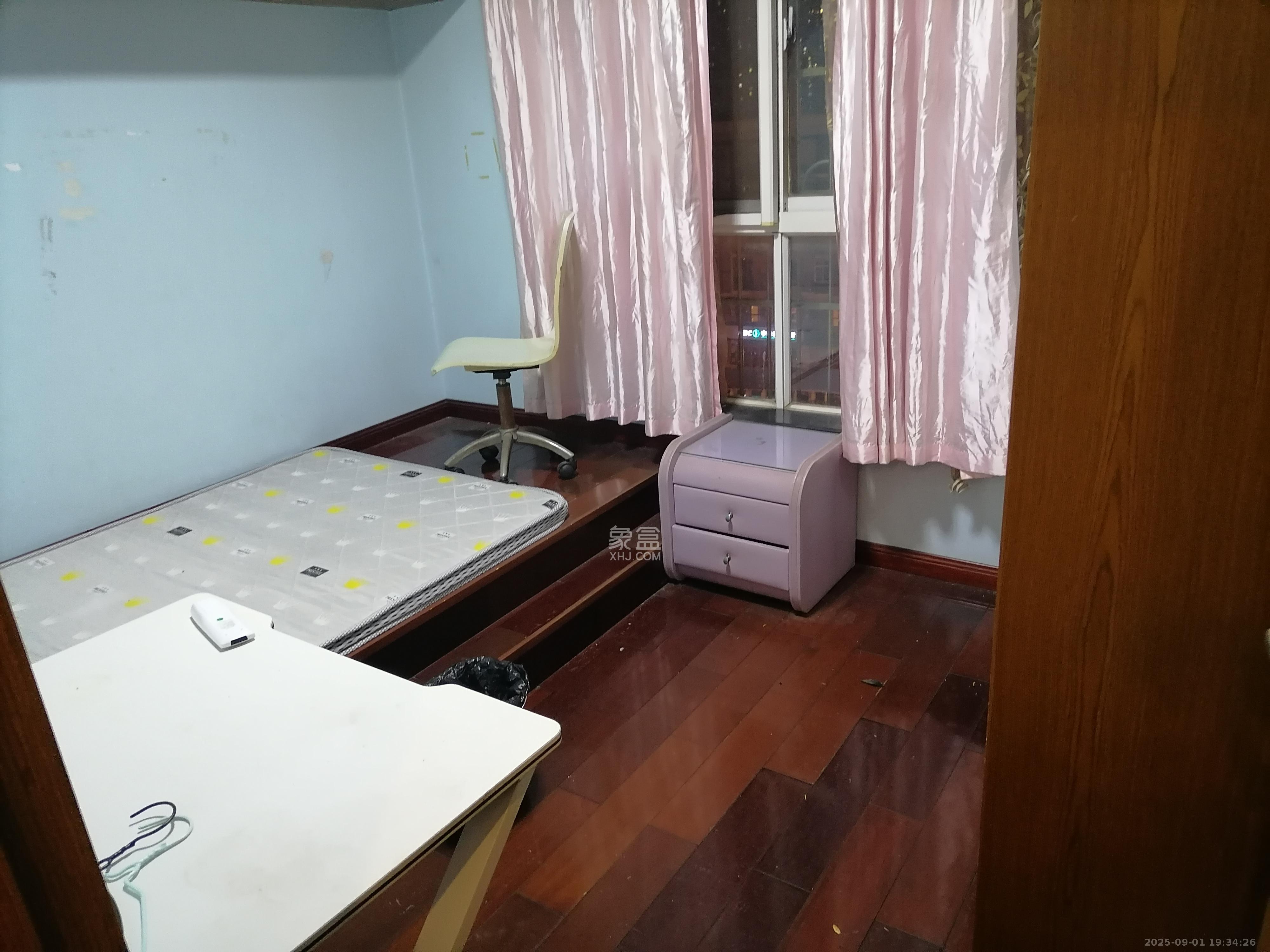 滨江美寓（滨江丽园）  3室2厅1卫   2200.00元/月室内图