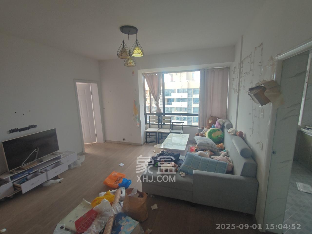 金轮星光名座 3室1厅1卫 2400.0元/月 金轮星光名座 3室1厅1卫 2400.0元/月室内图