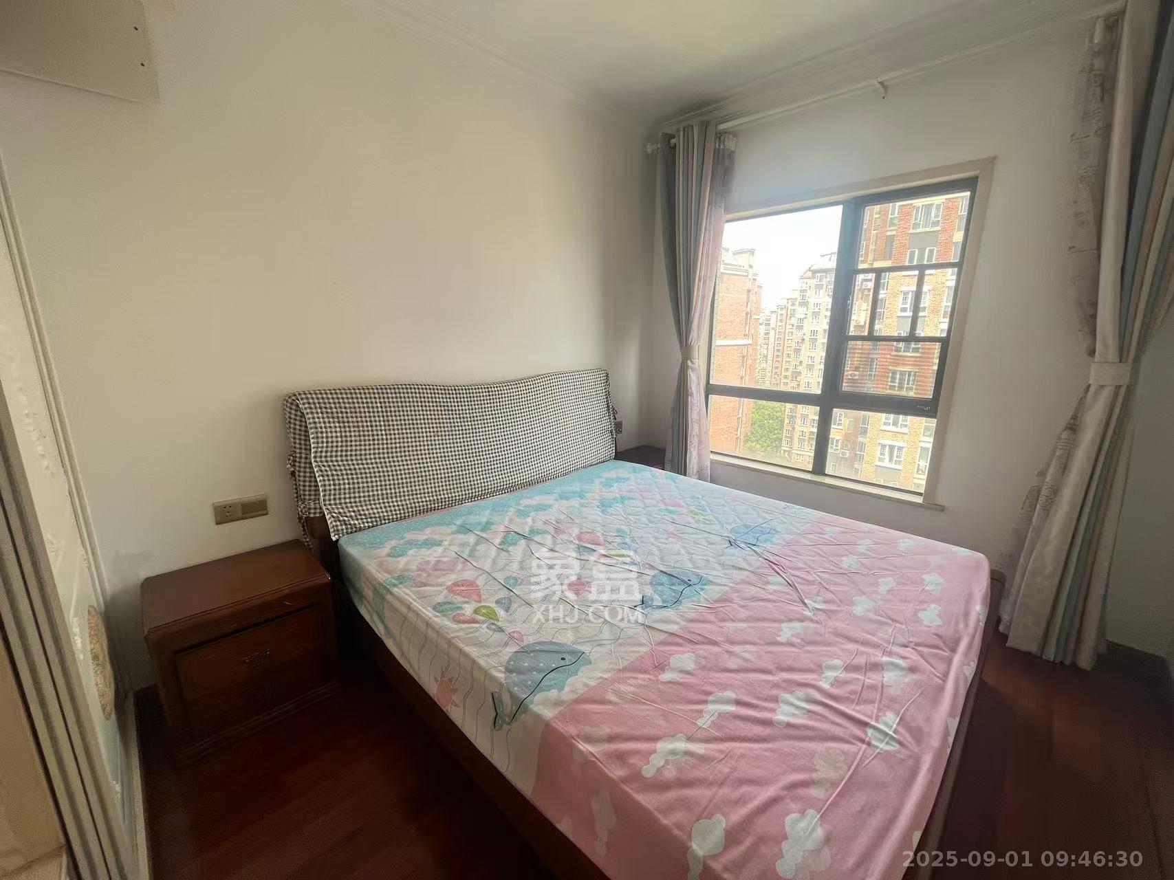 怡海星城  2室2厅1卫    1600.0元/月室内图