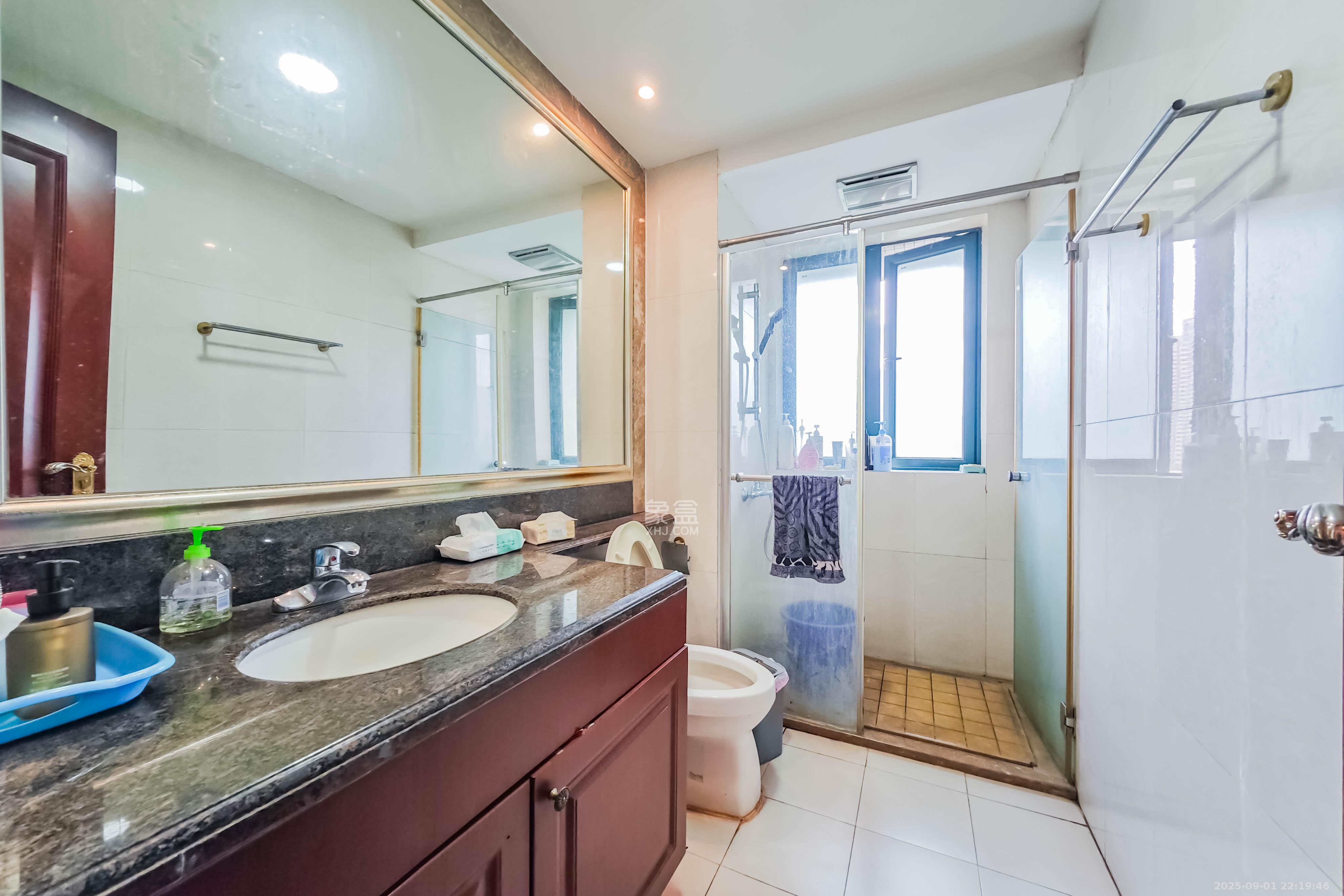 恒大绿洲  3室2厅2卫    92.8万 恒大绿洲  3室2厅2卫    92.8万其他