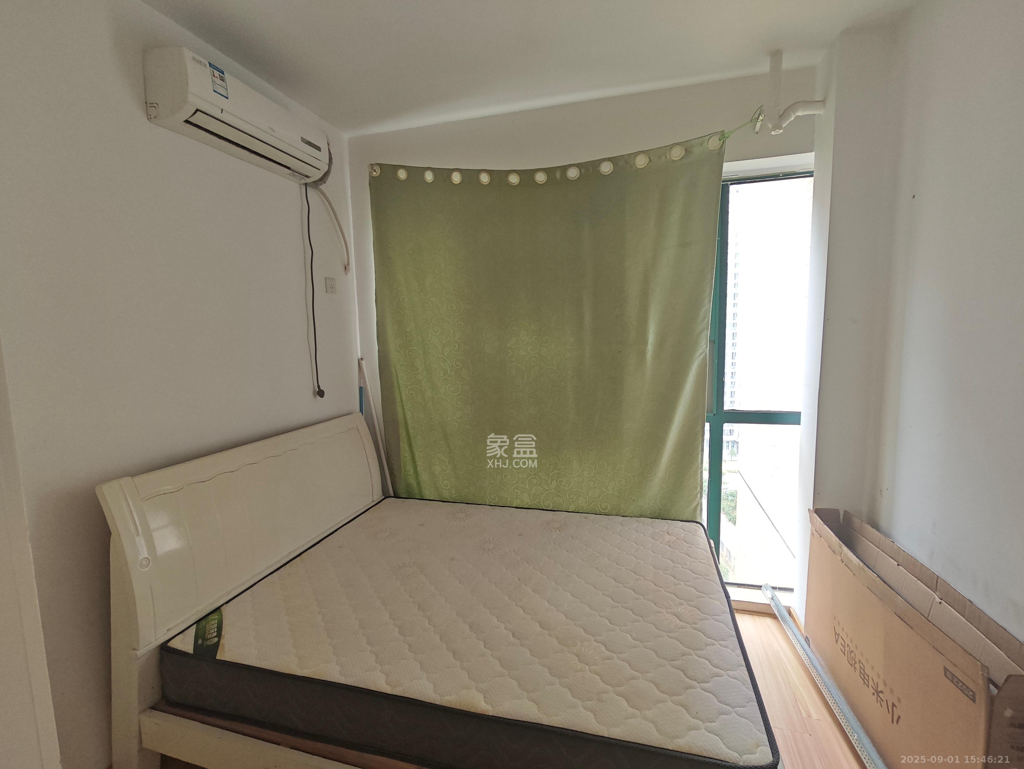 洋湖时代  3室2厅1卫    2100.0元/月 洋湖时代  3室2厅1卫    2100.0元/月室内图1