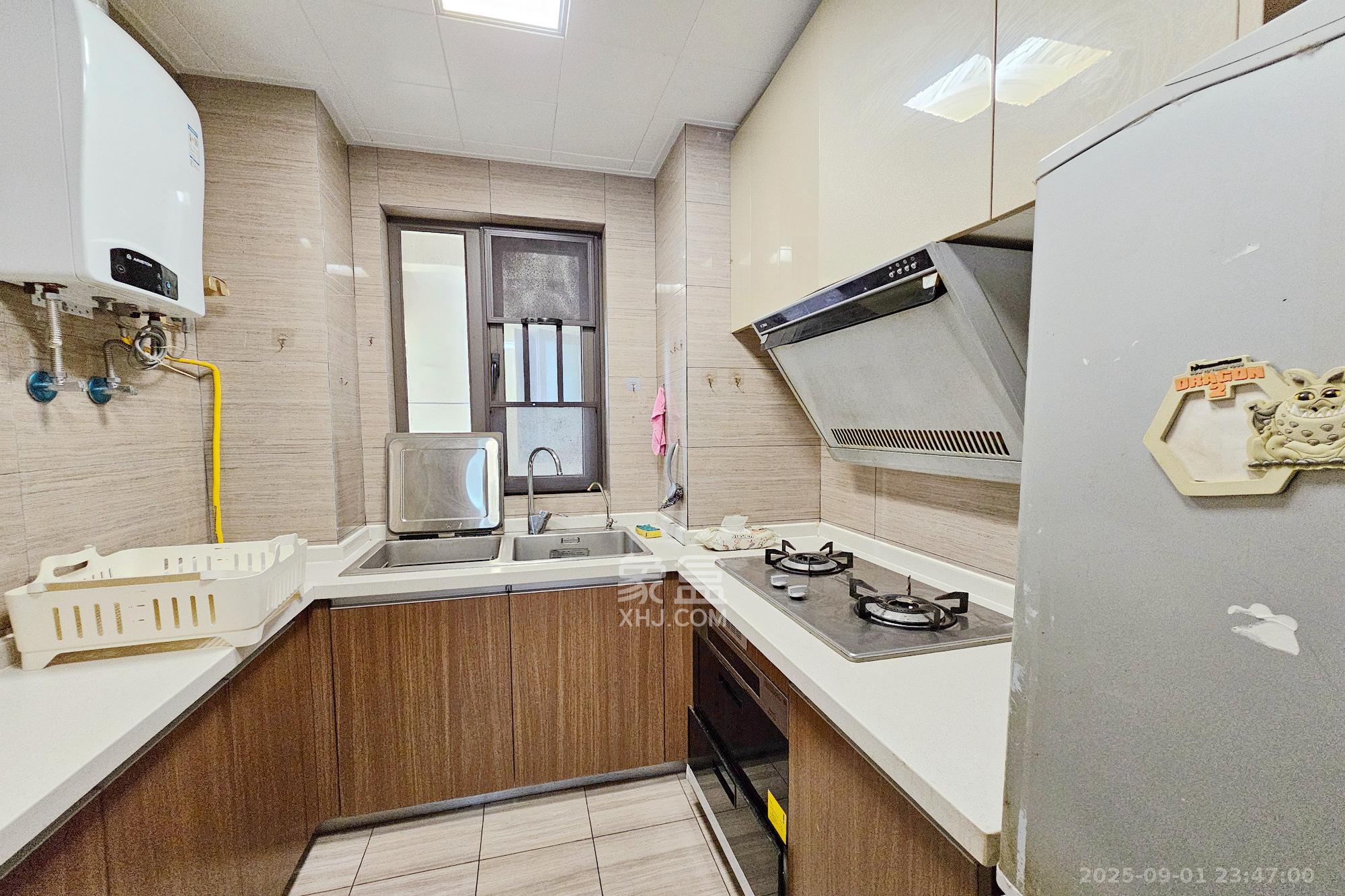 阳光城尚东湾蓝莓苑  4室2厅2卫    130.0万 阳光城尚东湾蓝莓苑  4室2厅2卫    130.0万其他