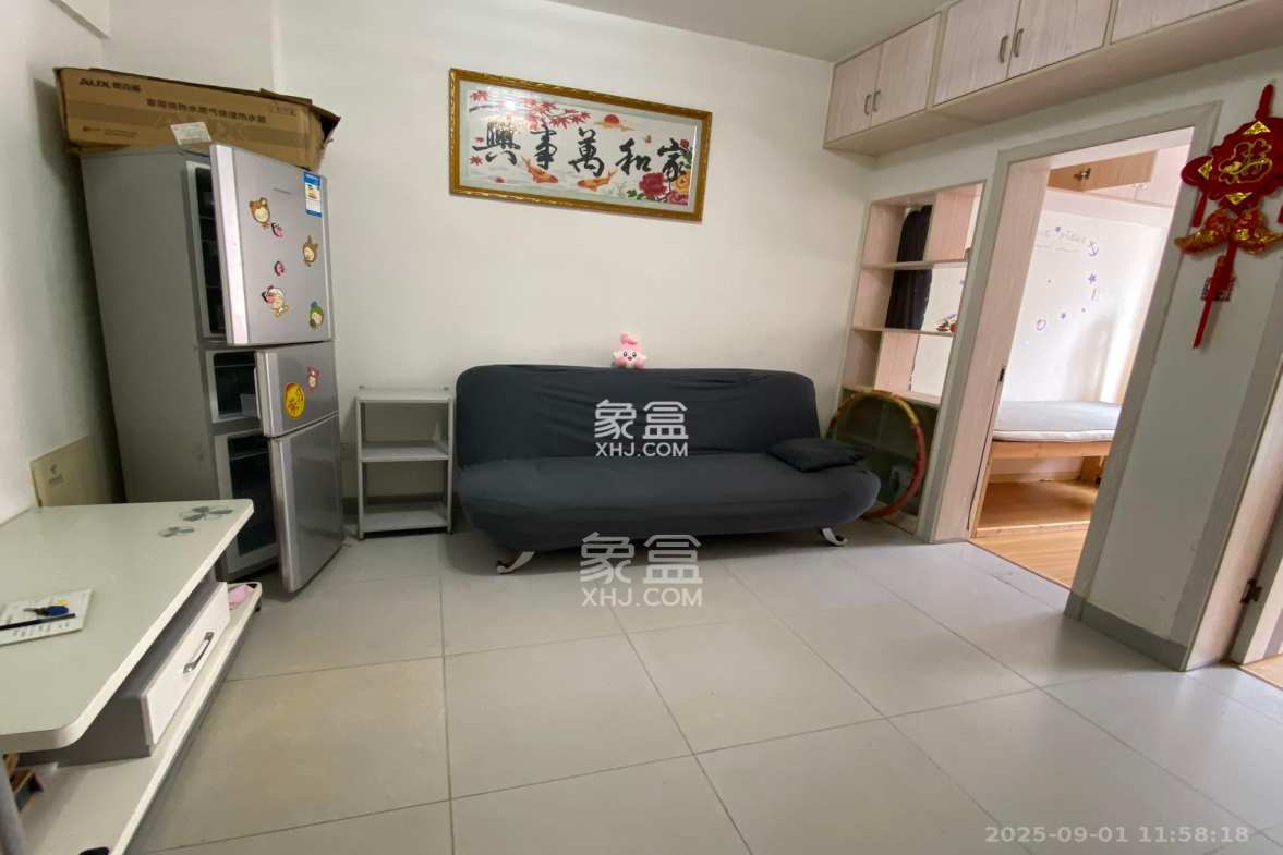 中建芙蓉工社 2室1厅1卫 1300.0元/月 中建芙蓉工社 2室1厅1卫 1300.0元/月室内图