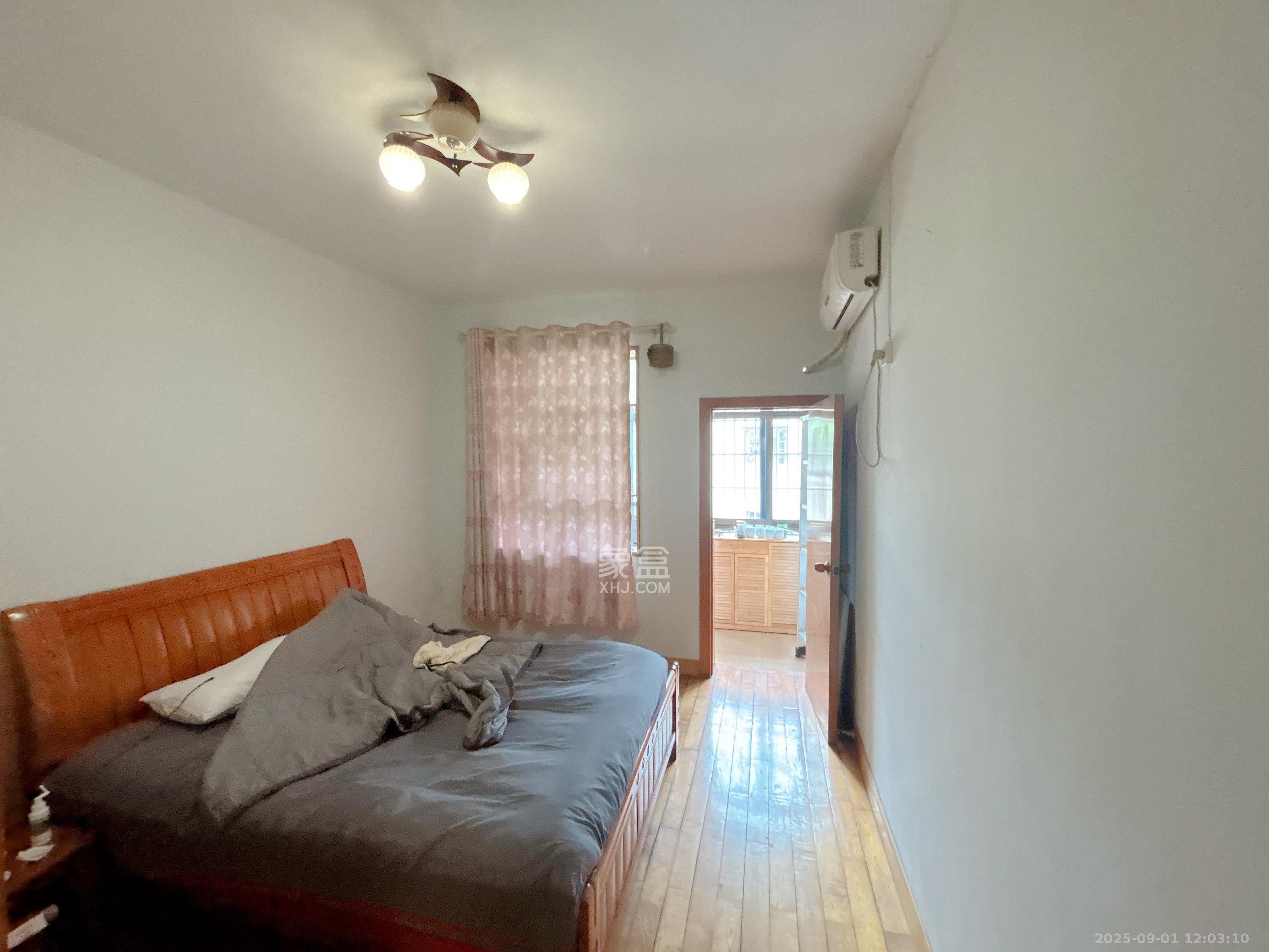 向韶村 3室1厅1卫 1900.0元/月 向韶村 3室1厅1卫 1900.0元/月室内图