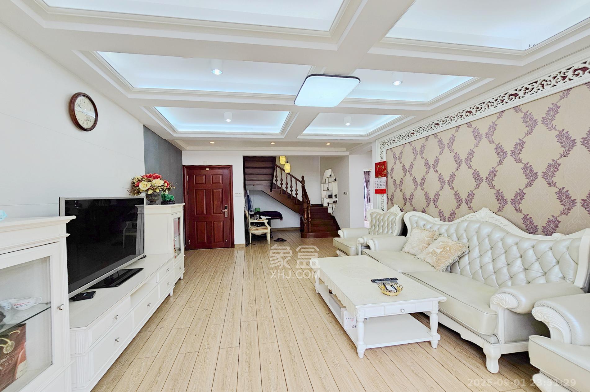 绿城桂花城  4室2厅2卫    148.5万 绿城桂花城  4室2厅2卫    148.5万