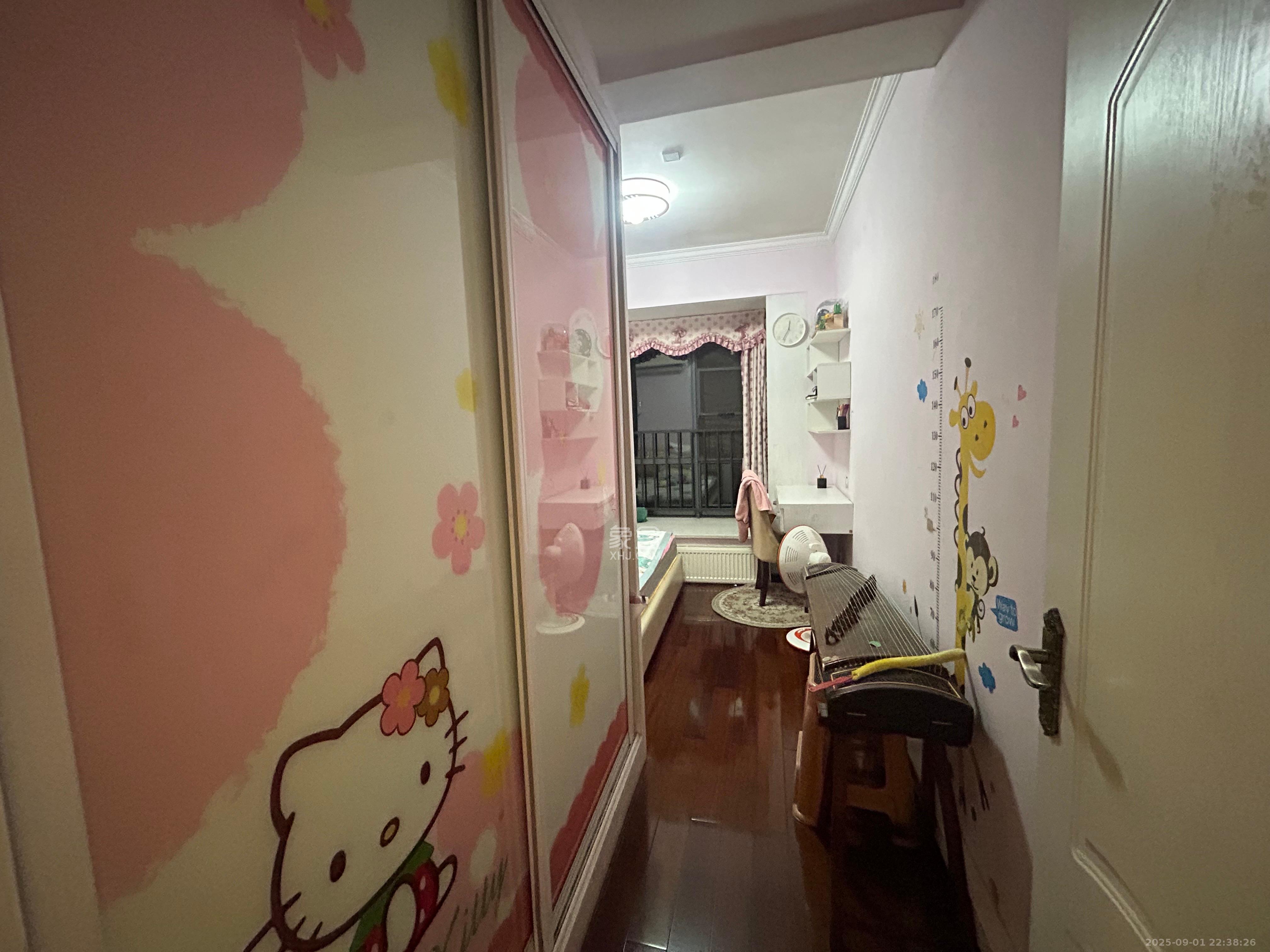 五矿紫湖香醍 4室2厅2卫 2800.0元/月 五矿紫湖香醍 4室2厅2卫 2800.0元/月室内图