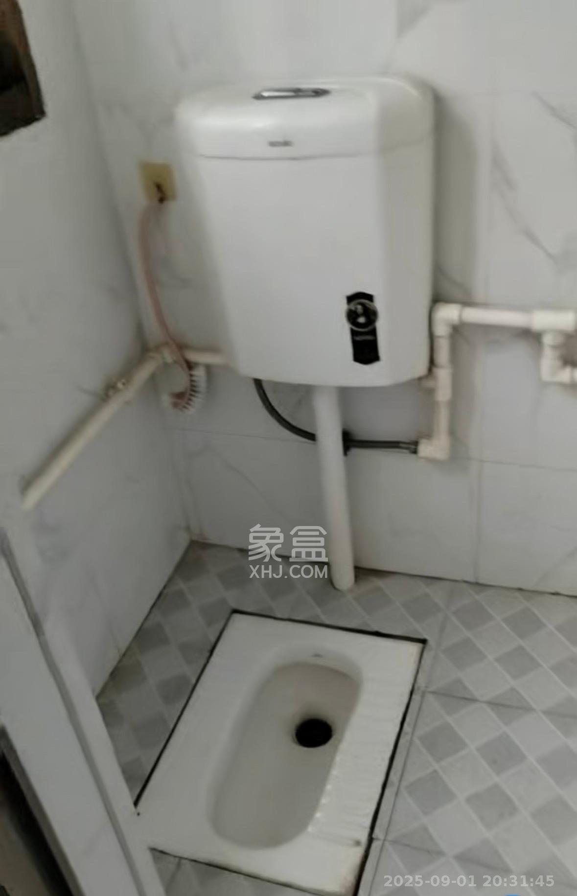 马王堆陶瓷城新合区  1室0厅0卫    750.0元/月 马王堆陶瓷城新合区  1室0厅0卫    750.0元/月室内图