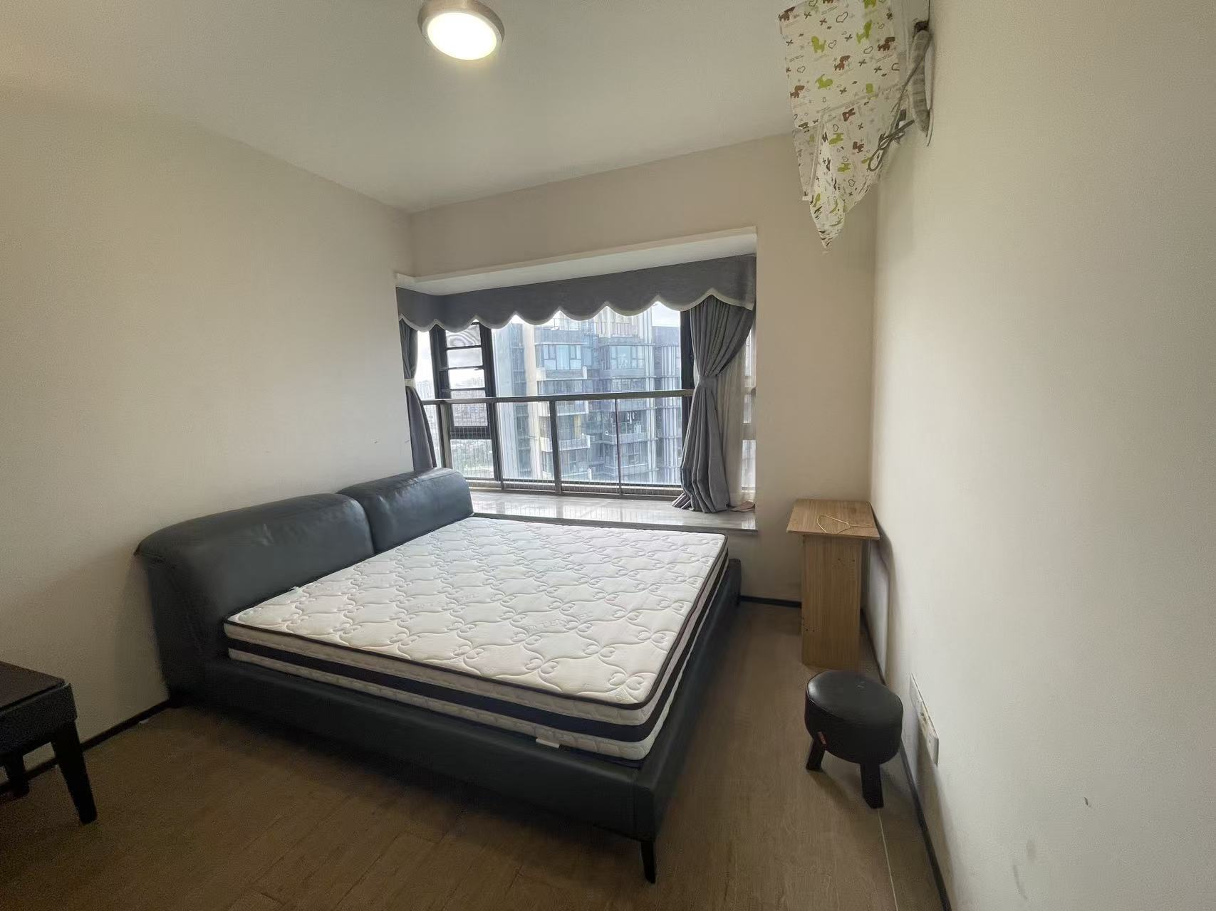 恒大美丽沙天泽湾 3室2厅2卫 4000.0元/月 恒大美丽沙天泽湾 3室2厅2卫 4000.0元/月室内图