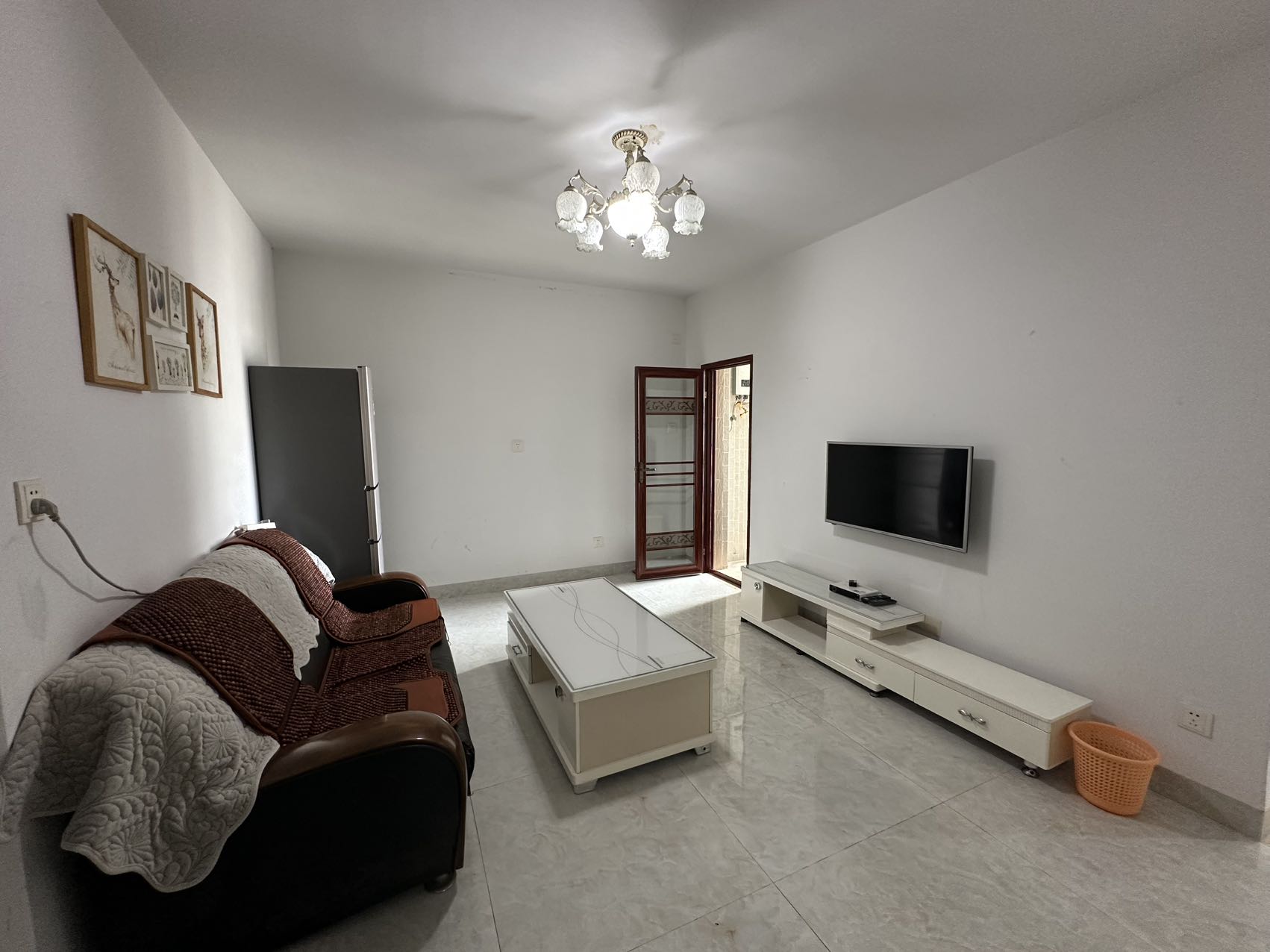 宇建城市花园 1室1厅1卫 2200.0元/月 宇建城市花园 1室1厅1卫 2200.0元/月室内图