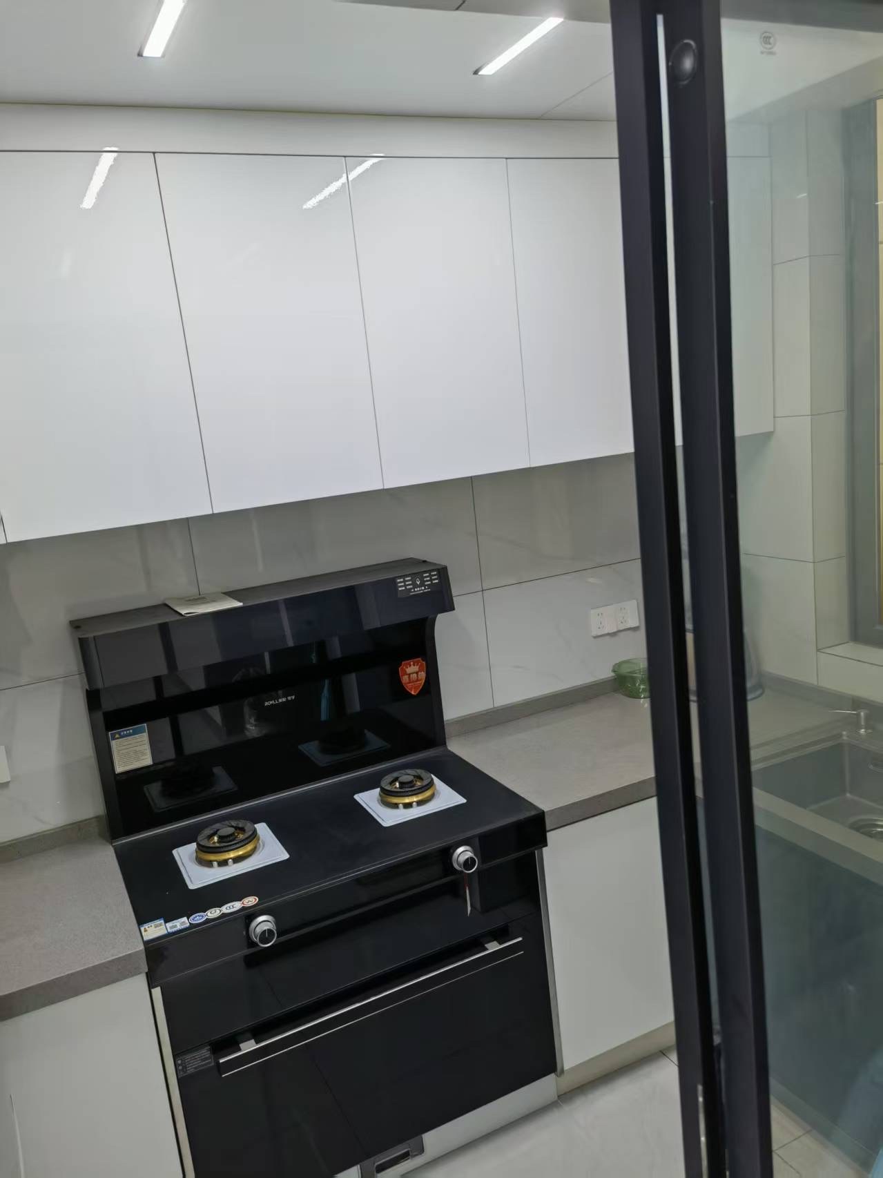 世茂云城 3室2厅1卫 1700.0元/月 世茂云城 3室2厅1卫 1700.0元/月室内图