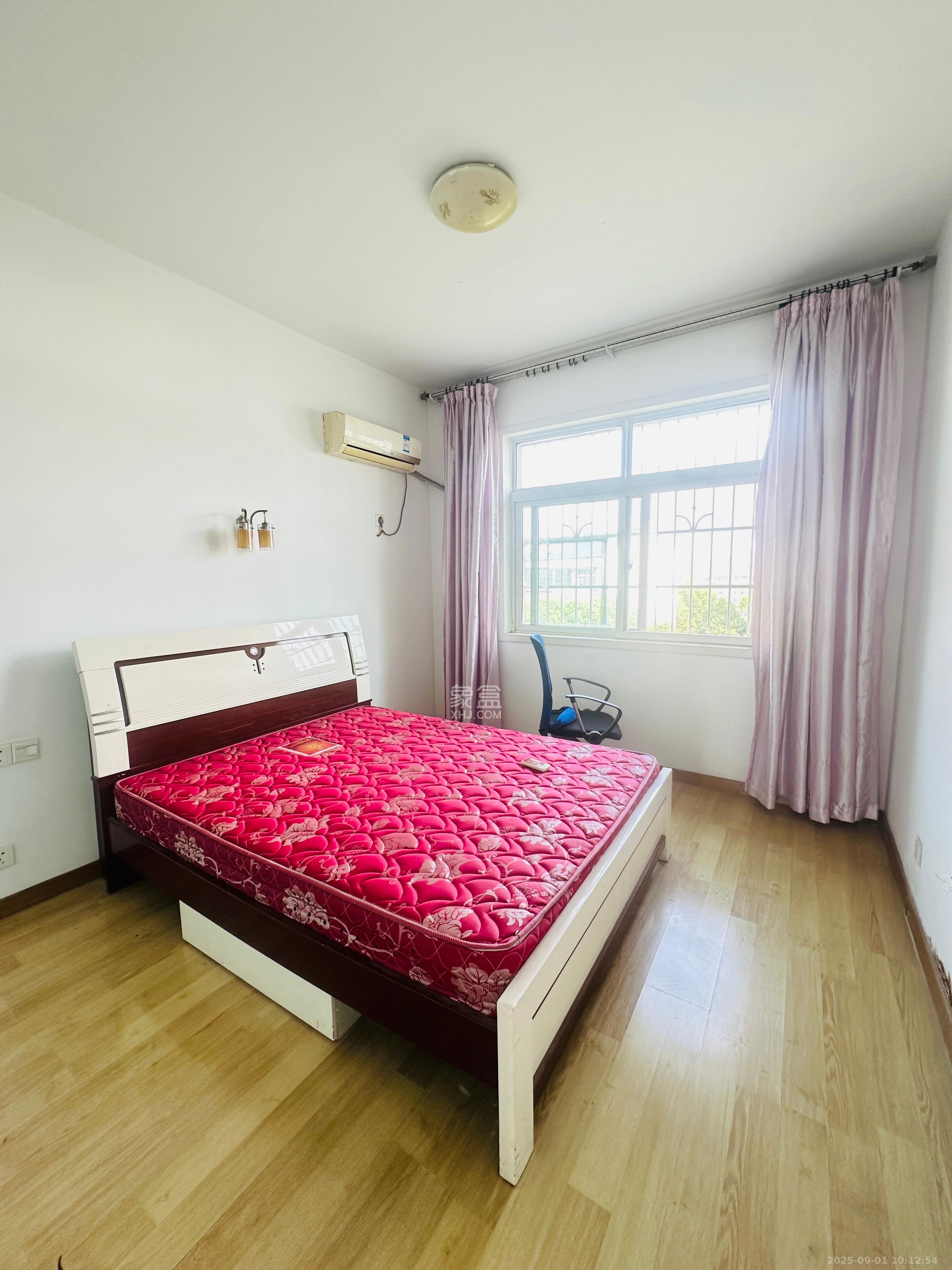 农科院宿舍丰泽小区 3室2厅1卫 1500.0元/月 农科院宿舍丰泽小区 3室2厅1卫 1500.0元/月室内图