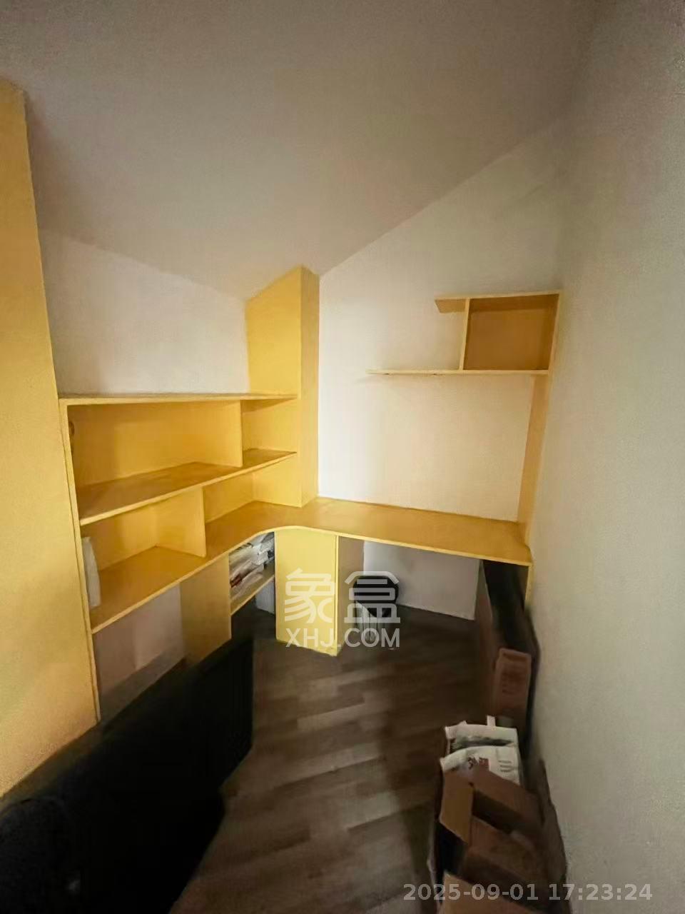 雍景园 2室1厅1卫 2200.0元/月 雍景园 2室1厅1卫 2200.0元/月室内图