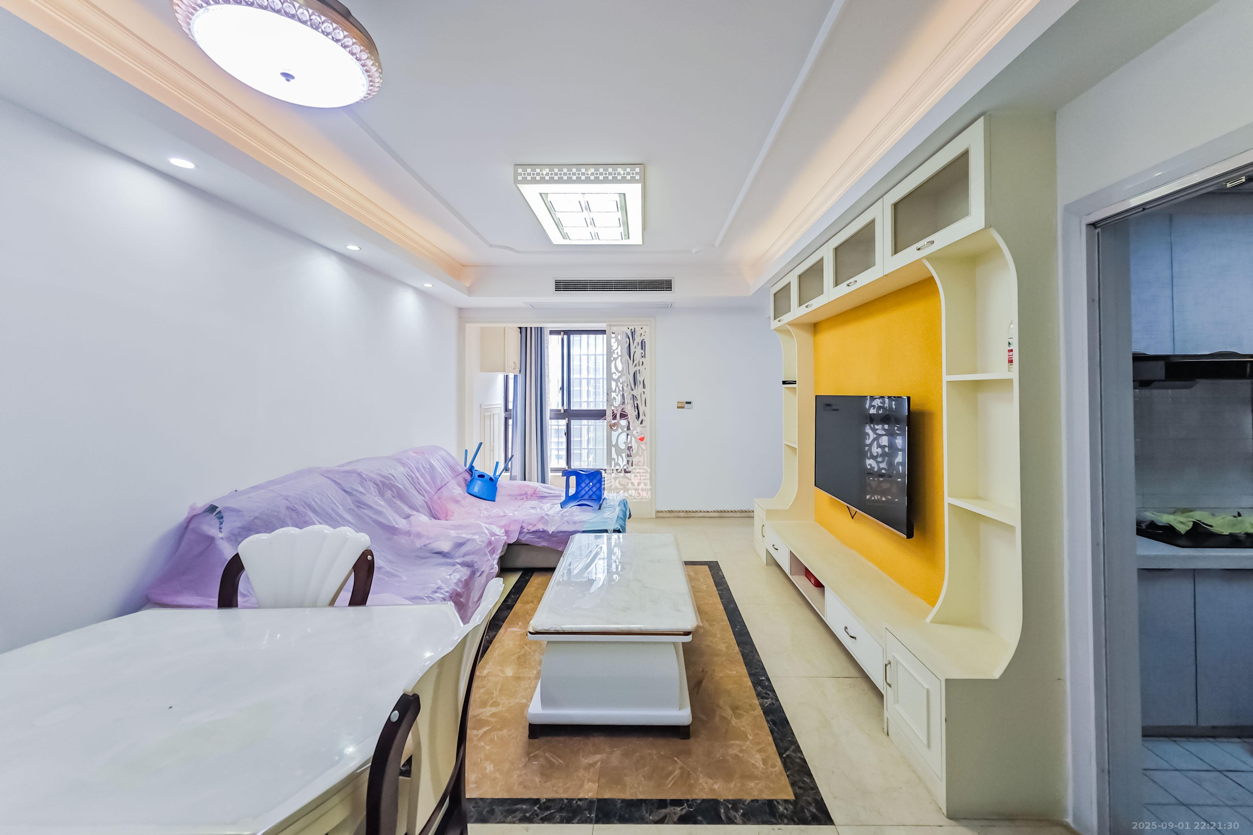 绿地之窗 3室1厅1卫 78.0万 绿地之窗 3室1厅1卫 78.0万客厅