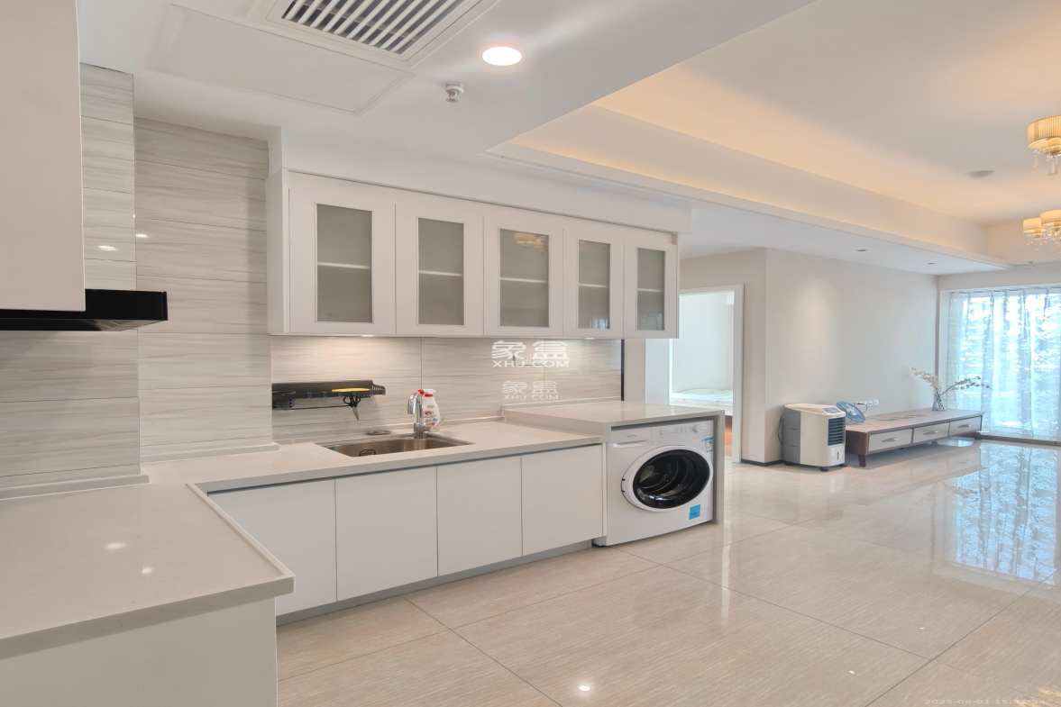 恒大珺悦府 2室1厅1卫 2700.0元/月 恒大珺悦府 2室1厅1卫 2700.0元/月室内图